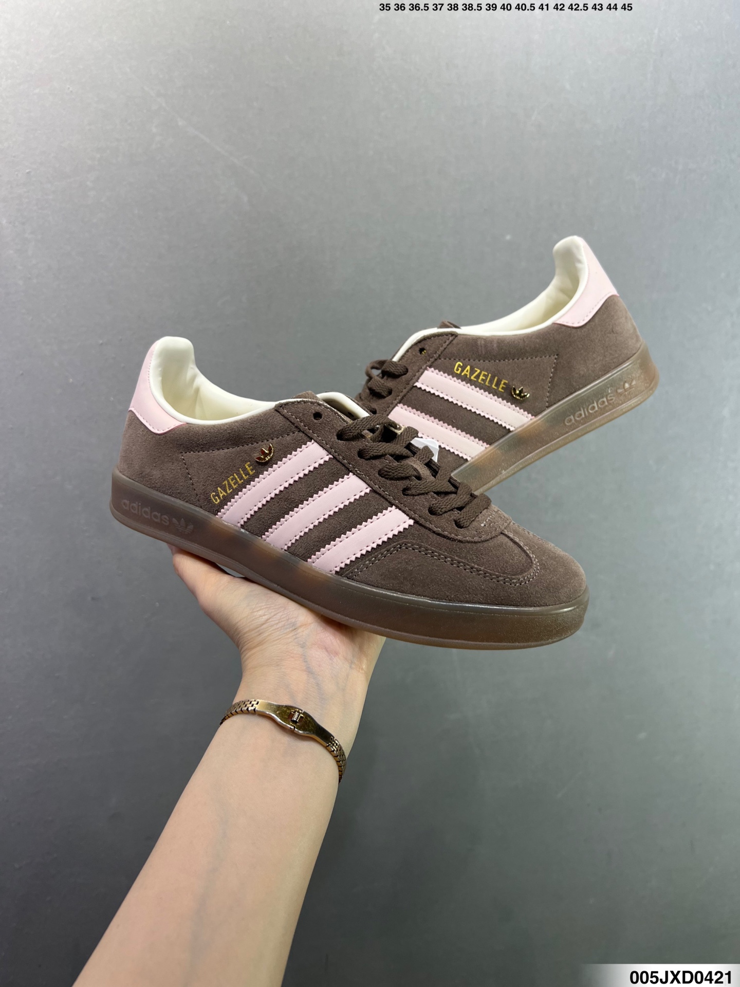 180 阿迪达斯Adidas Originals Gazelle Indoor 三叶草复古防滑耐磨低帮板鞋 HQ8717
