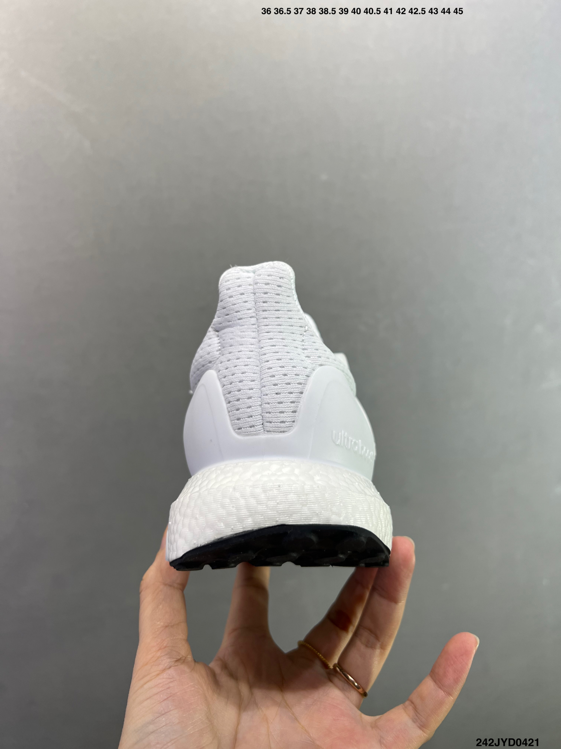 190 Adidas阿迪达斯 UB1.0 巴斯夫真爆 UItraBOoST特别联名以编织纱网代替TPU材质 HQ4202-Chinese UA Cheap High Quatity Brand Clothes Bags handbags Sneakers wholesale wholesaler seller from China Factory suppliers Fashion Clothing Shoes best Quality Beautiful Price 190 Adidas阿迪达斯 UB1.0 巴斯夫真爆 UItraBOoST特别联名以编织纱网代替TPU材质 HQ4202