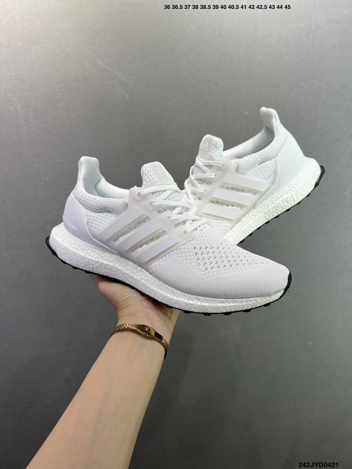 190 Adidas阿迪达斯 UB1.0 巴斯夫真爆 UItraBOoST特别联名以编织纱网代替TPU材质 HQ4202-Chinese UA Cheap High Quatity Brand Clothes Bags handbags Sneakers wholesale wholesaler seller from China Factory suppliers Fashion Clothing Shoes best Quality Beautiful Price 190 Adidas阿迪达斯 UB1.0 巴斯夫真爆 UItraBOoST特别联名以编织纱网代替TPU材质 HQ4202