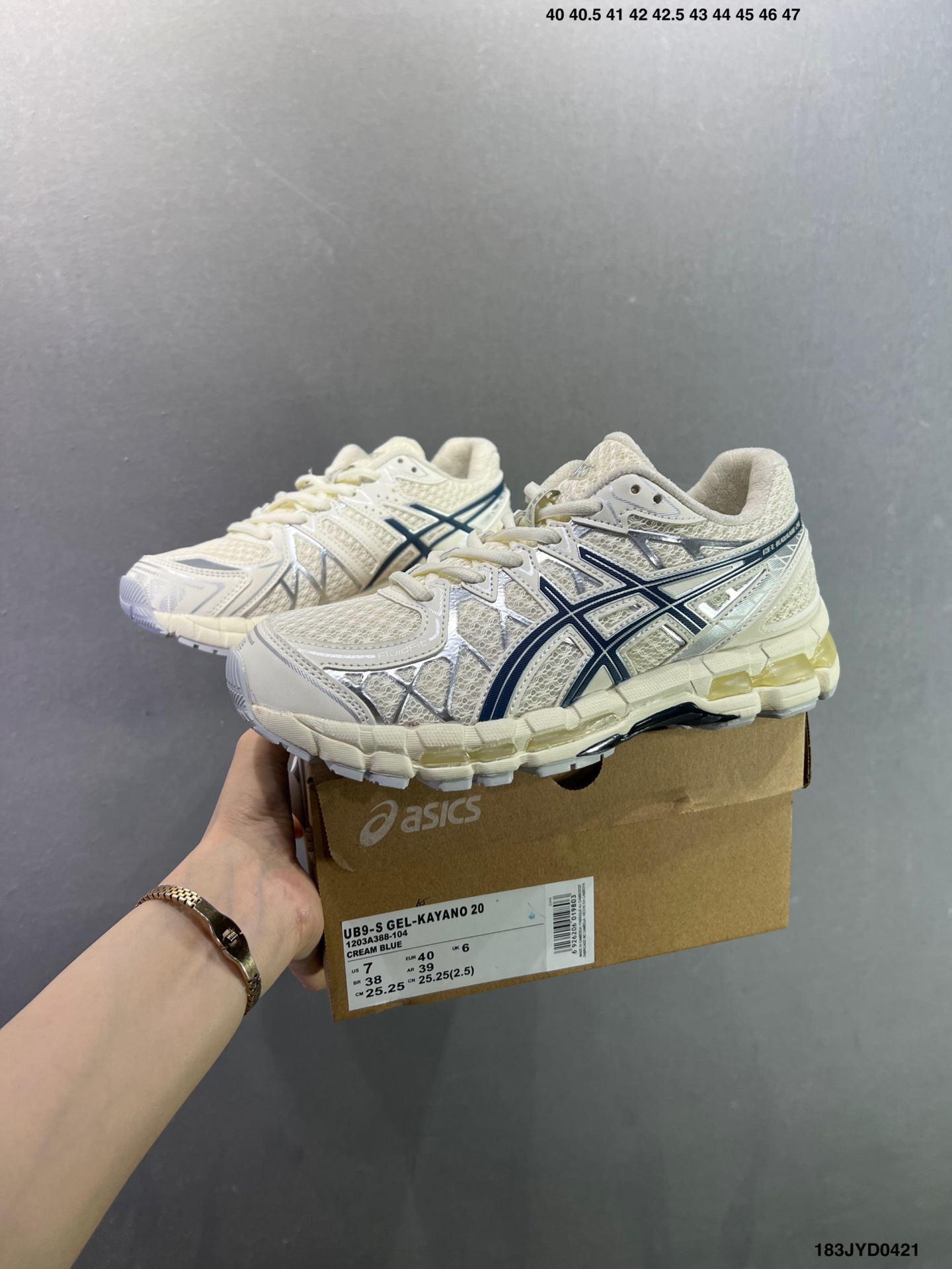 190 Asics Gel-Kayano 20 亚瑟士 舒适百搭耐磨支撑透气 低帮跑步鞋 1203A388-500