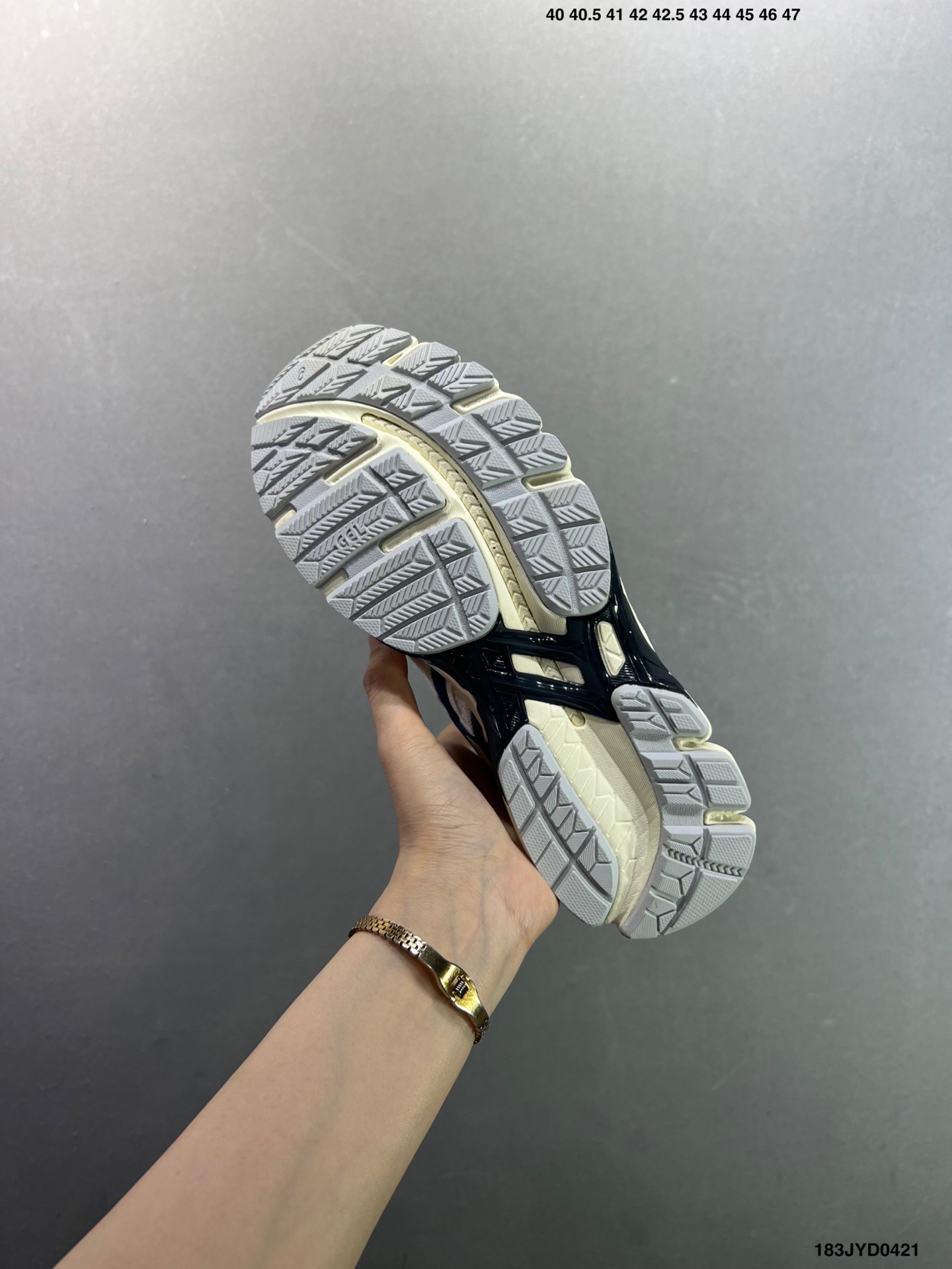 190 Asics Gel-Kayano 20 亚瑟士 舒适百搭耐磨支撑透气 低帮跑步鞋 1203A388-500