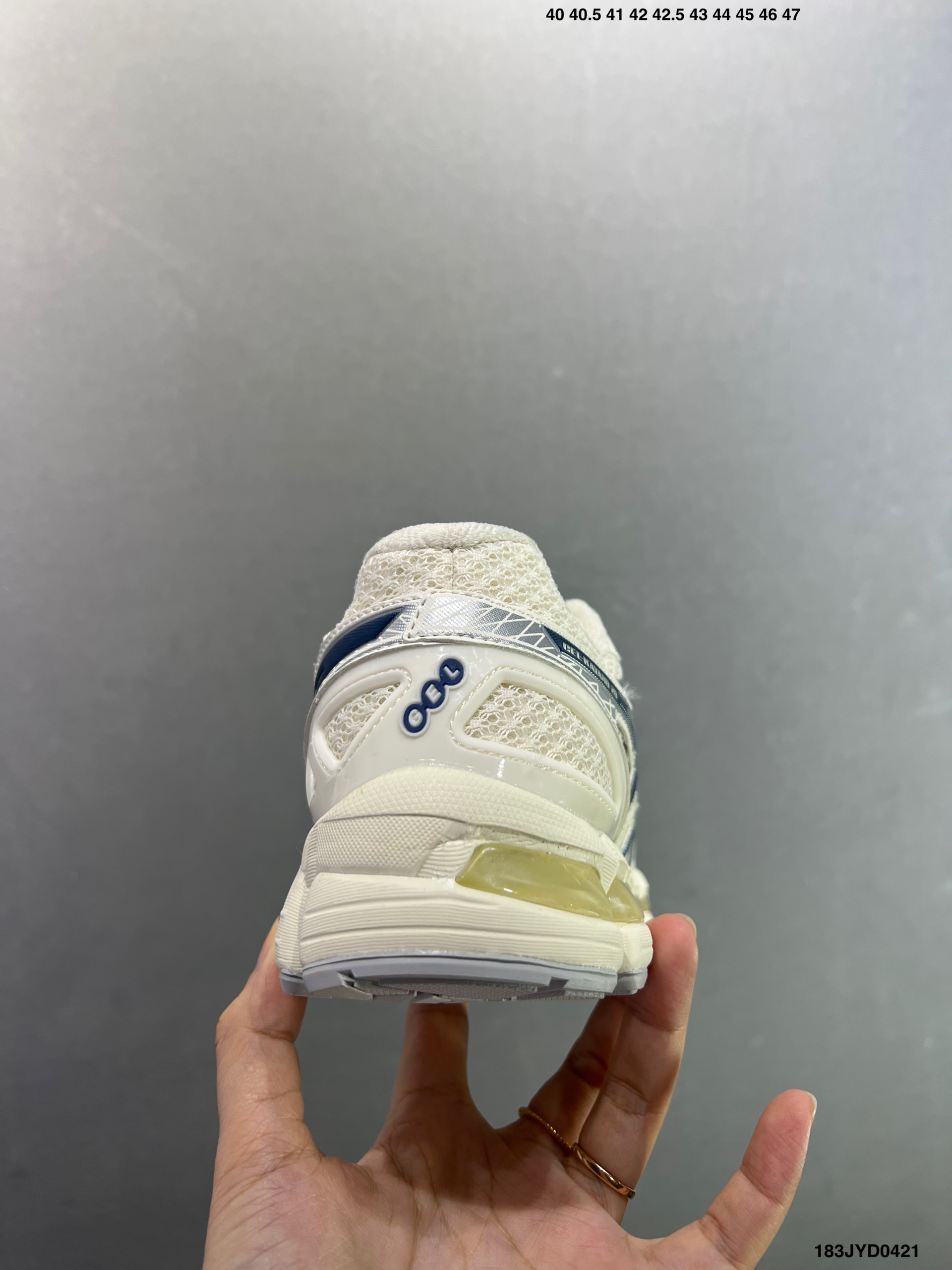 190 Asics Gel-Kayano 20 亚瑟士 舒适百搭耐磨支撑透气 低帮跑步鞋 1203A388-500
