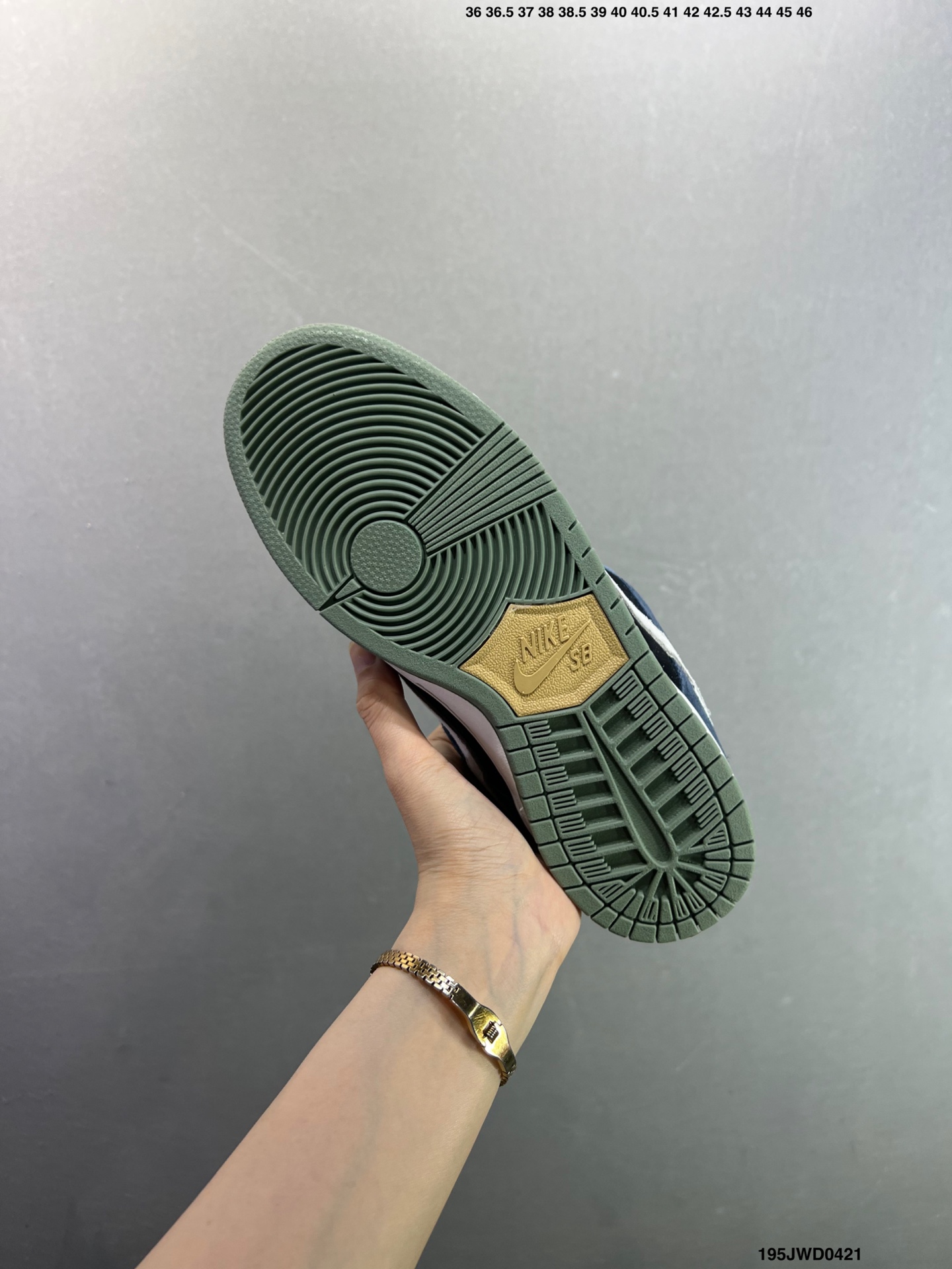 200 NIKE DUNK LOW 扣篮系列 耐克 复古低帮休闲运动滑板板鞋 HF3063-002-Chinese UA Cheap High Quatity Brand Clothes Bags handbags Sneakers wholesale wholesaler seller from China Factory suppliers Fashion Clothing Shoes best Quality Beautiful Price 200 NIKE DUNK LOW 扣篮系列 耐克 复古低帮休闲运动滑板板鞋 HF3063-002