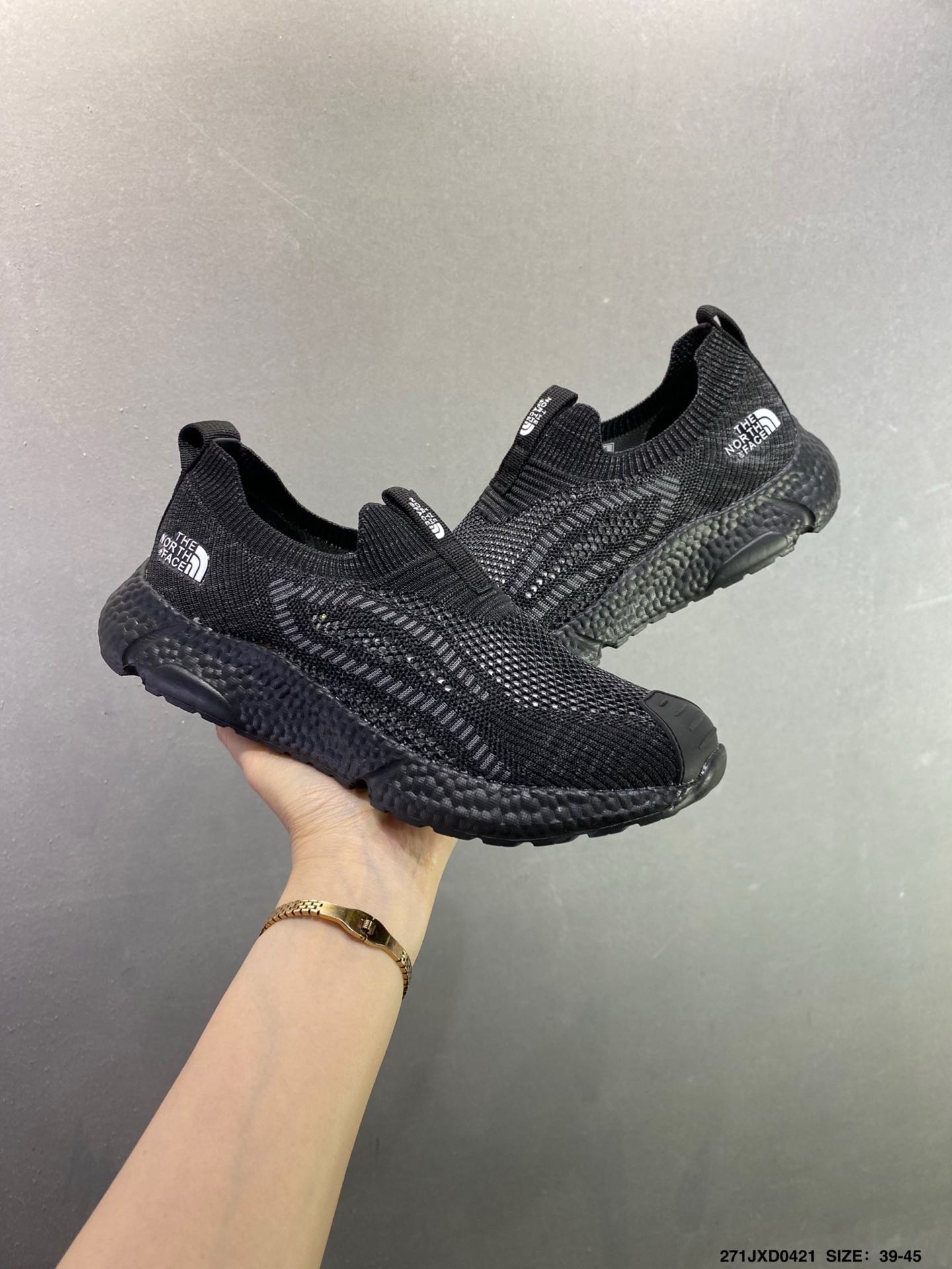 180 The North Face Cedar Measa 北面系列轻便套袜式一脚蹬跑鞋-Chinese UA Cheap High Quatity Brand Clothes Bags handbags Sneakers wholesale wholesaler seller from China Factory suppliers Fashion Clothing Shoes best Quality Beautiful Price 180 The North Face Cedar Measa 北面系列轻便套袜式一脚蹬跑鞋
