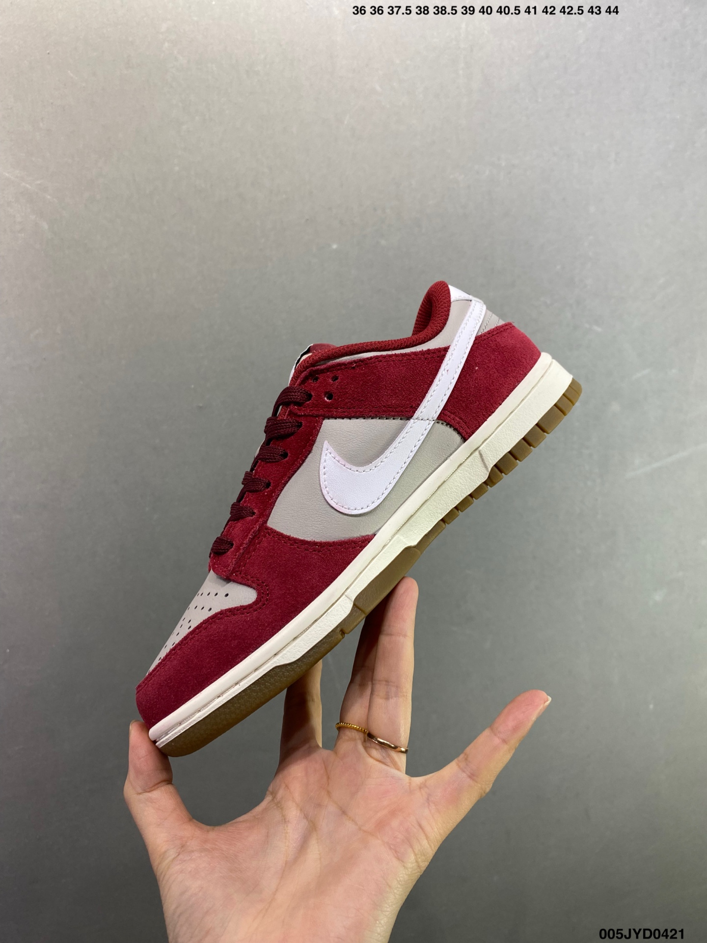 NIKE DUNK SB LOW 全新配色 SB顾名思义 IO4244-100
