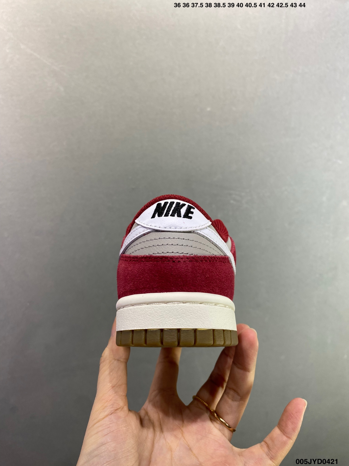NIKE DUNK SB LOW 全新配色 SB顾名思义 IO4244-100