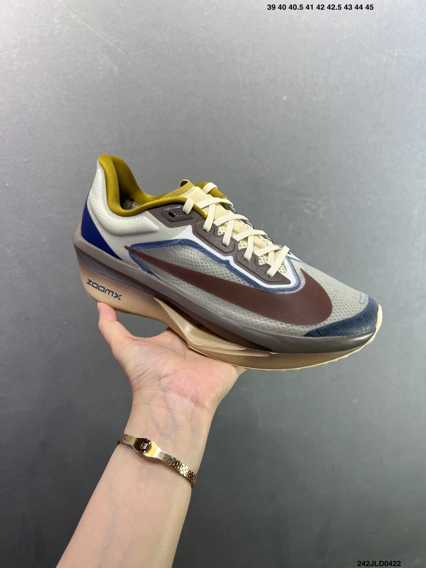 NK ZoomX Invincible Run Flyknit FK6 Zoom Fly 6轻量飞织低帮休闲运动慢跑鞋 FN8454-001-High Quatity Cheap Brand wholesale wholesaler seller Clothes Bags handbags Sneakers Top Fashion Clothing Shoes from China Factory Chinese suppliers best Quality Beautiful Price NK ZoomX Invincible Run Flyknit FK6 Zoom Fly 6轻量飞织低帮休闲运动慢跑鞋 FN8454-001
