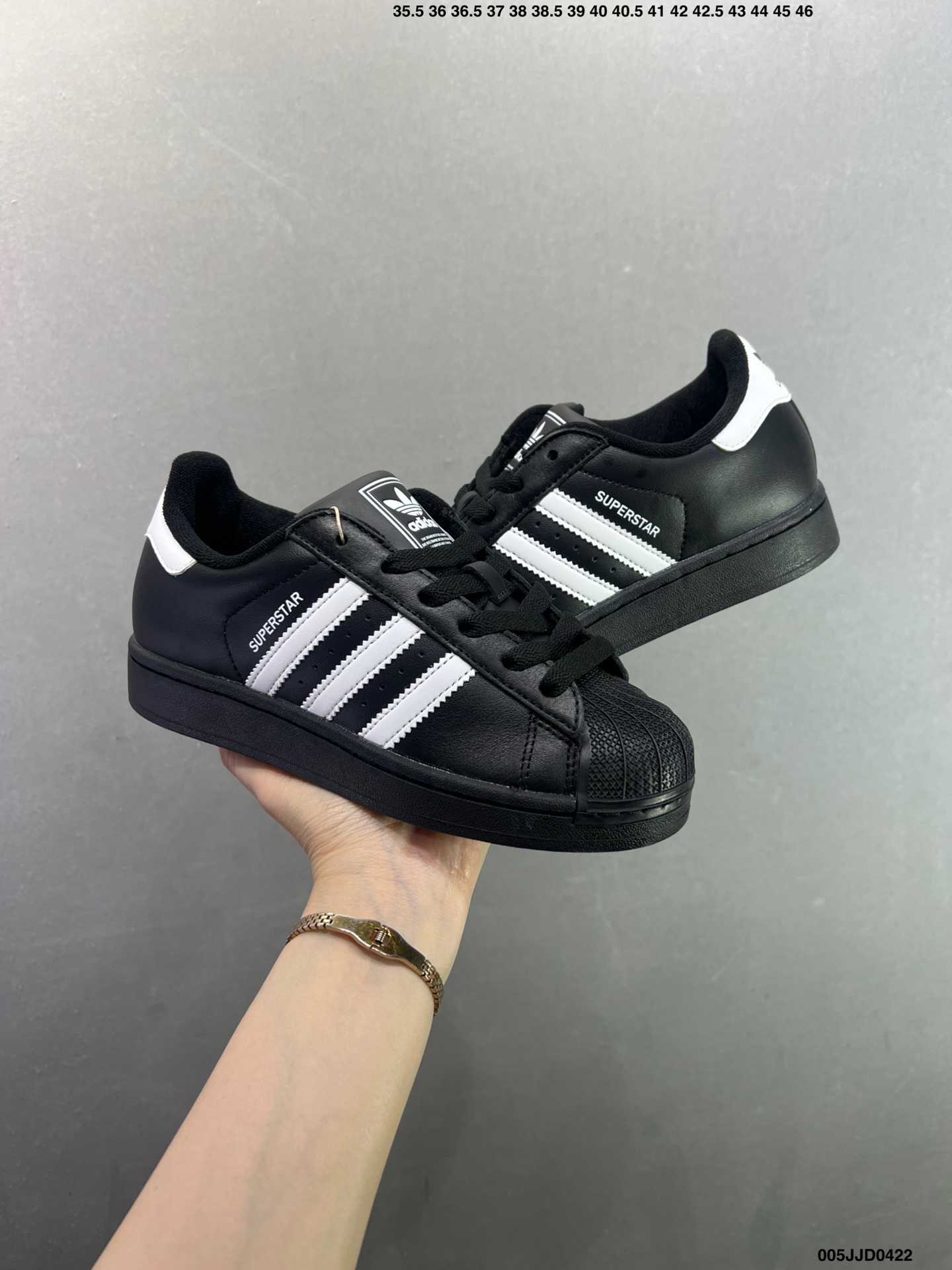 150 阿迪达斯 ADIDAS SUPERSTAR 三叶草经典贝壳头系列 白黑标 IH8659-Chinese UA Cheap High Quatity Brand Clothes Bags handbags Sneakers wholesale wholesaler seller from China Factory suppliers Fashion Clothing Shoes best Quality Beautiful Price 150 阿迪达斯 ADIDAS SUPERSTAR 三叶草经典贝壳头系列 白黑标 IH8659