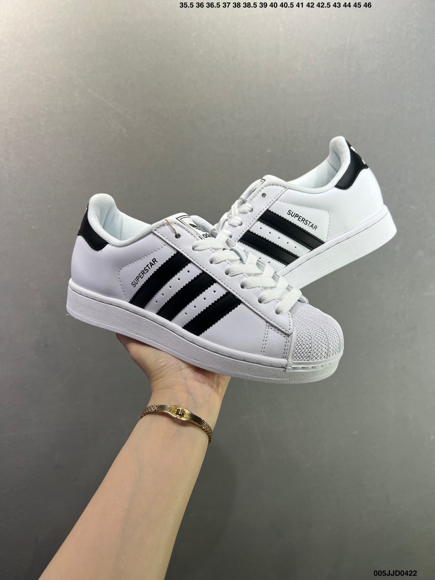 150 阿迪达斯 ADIDAS SUPERSTAR 三叶草经典贝壳头系列 白黑标 IH8659-Chinese UA Cheap High Quatity Brand Clothes Bags handbags Sneakers wholesale wholesaler seller from China Factory suppliers Fashion Clothing Shoes best Quality Beautiful Price 150 阿迪达斯 ADIDAS SUPERSTAR 三叶草经典贝壳头系列 白黑标 IH8659