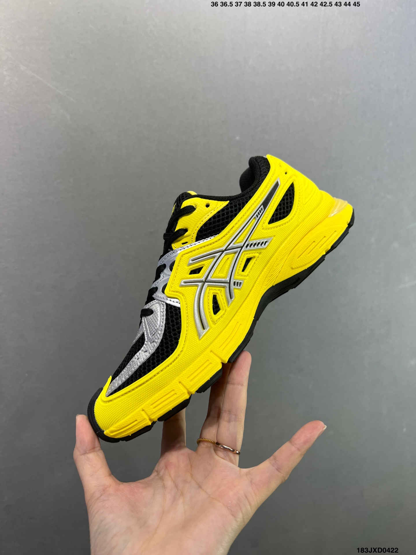 180 Asics 亚瑟士 UB12-S GEL-SD-LYTE 稳定跑鞋鞋面 1012B518-401
