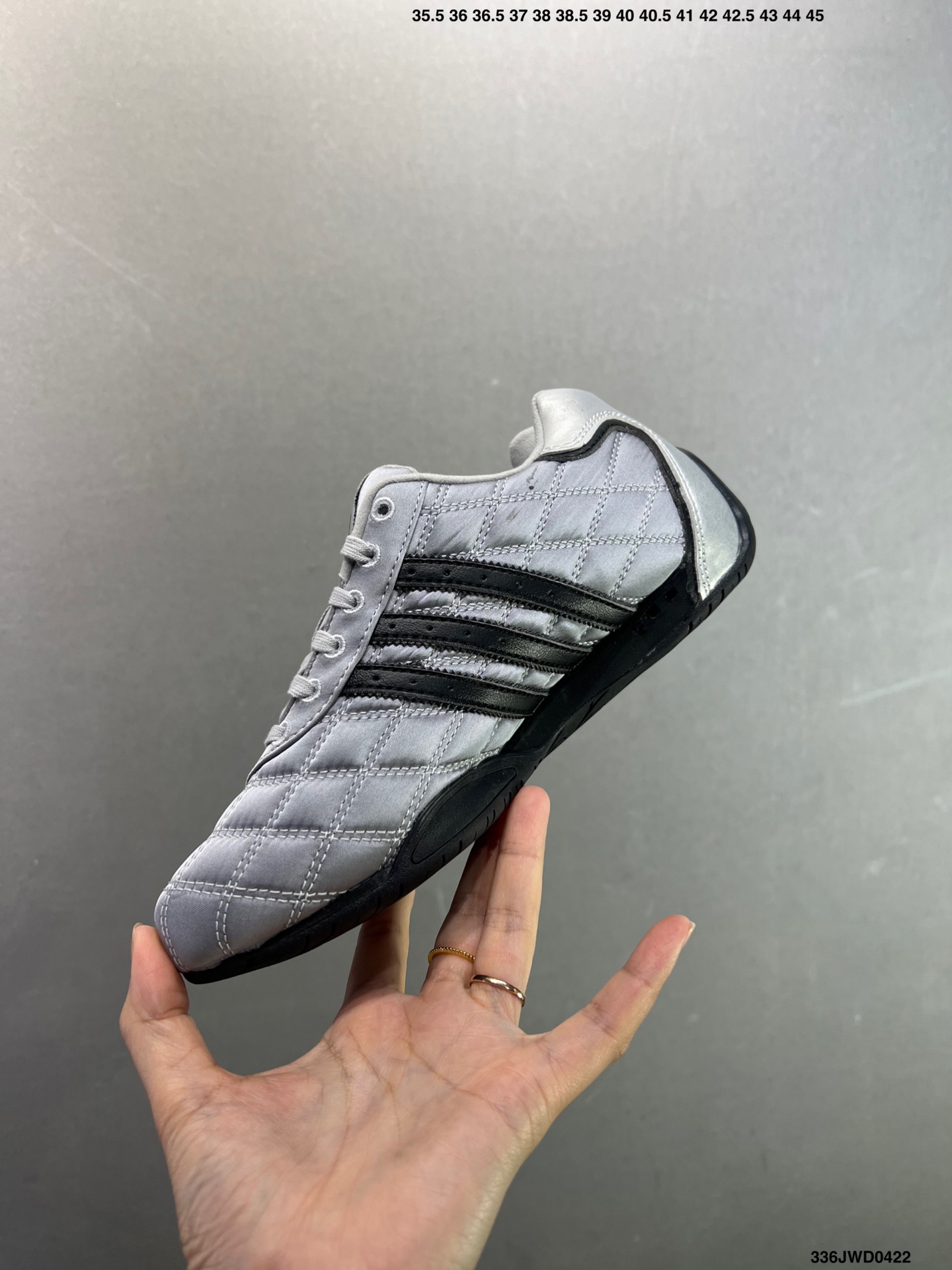 Adidas Originals ADIRACER 潮流运动防滑耐磨 阿迪达斯 低帮休闲跑步鞋 JS0284 Adidas Originals ADIRACER 潮流运动防滑耐磨 阿迪达斯 低帮休闲跑步鞋 JS0284