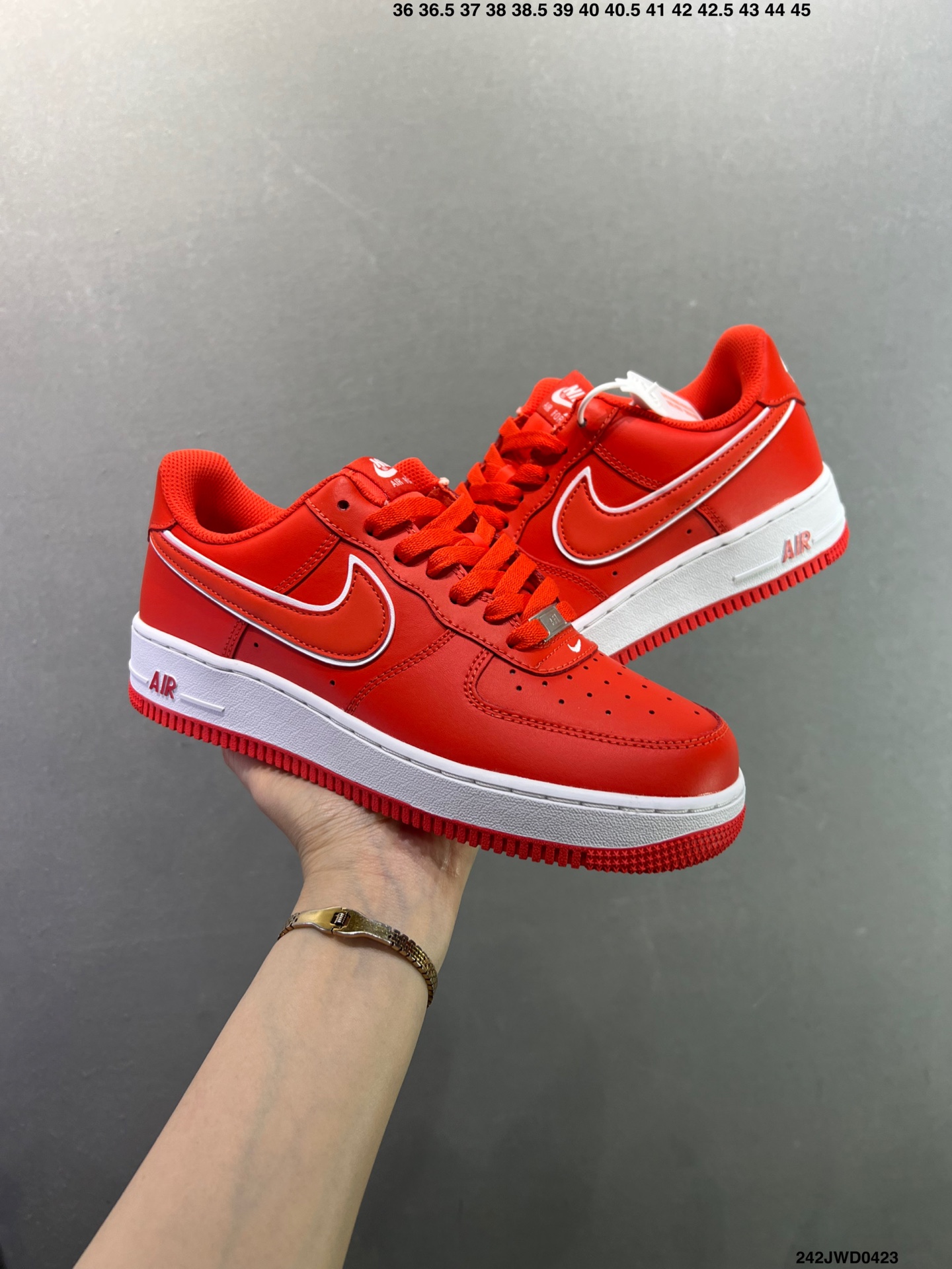Nike Air Force 1 Low ’07 空军一号低帮休闲板鞋 HV2511-100 Nike Air Force 1 Low ’07 空军一号低帮休闲板鞋 HV2511-100