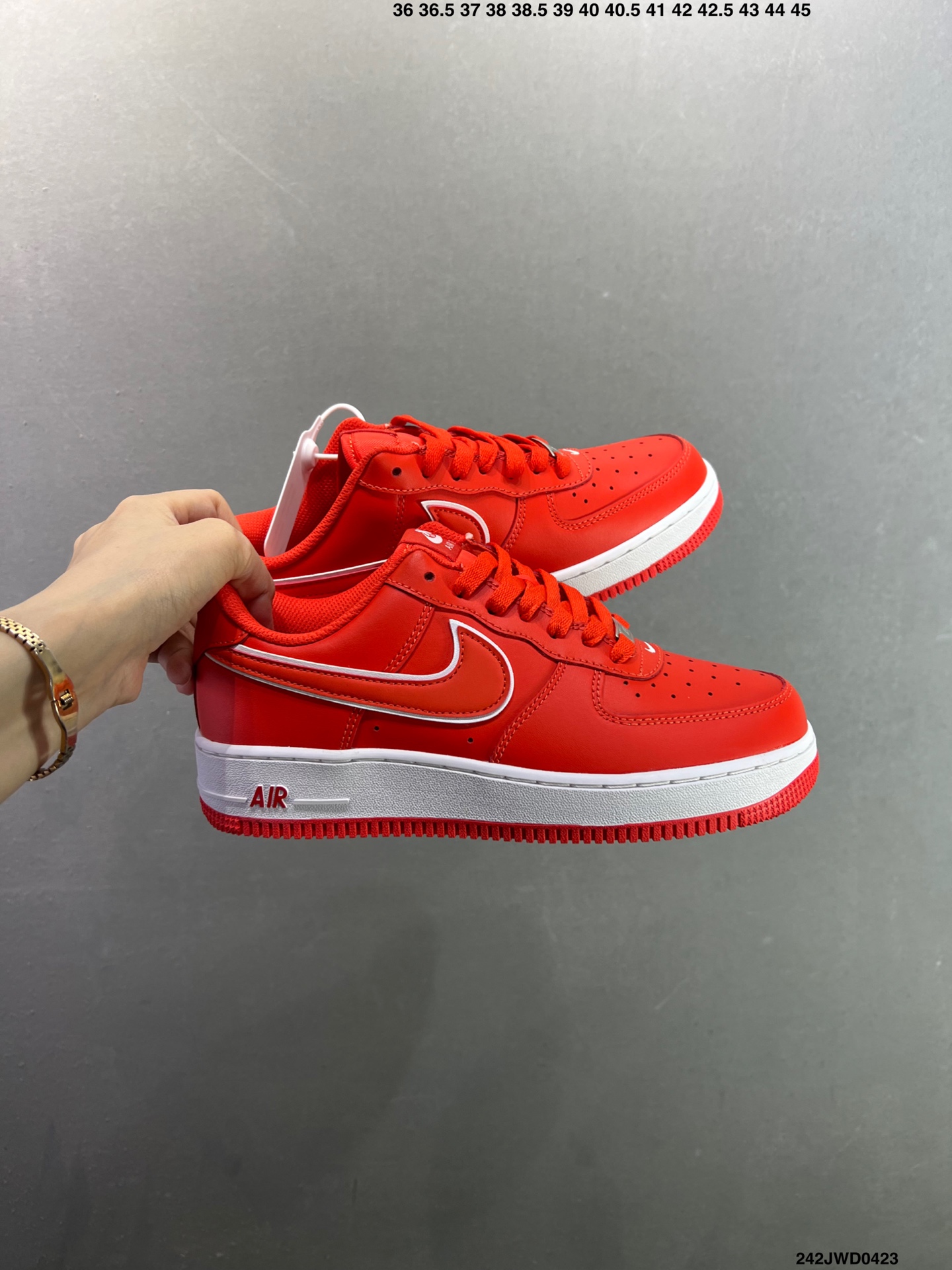 Nike Air Force 1 Low ’07 空军一号低帮休闲板鞋 HV2511-100 Nike Air Force 1 Low ’07 空军一号低帮休闲板鞋 HV2511-100