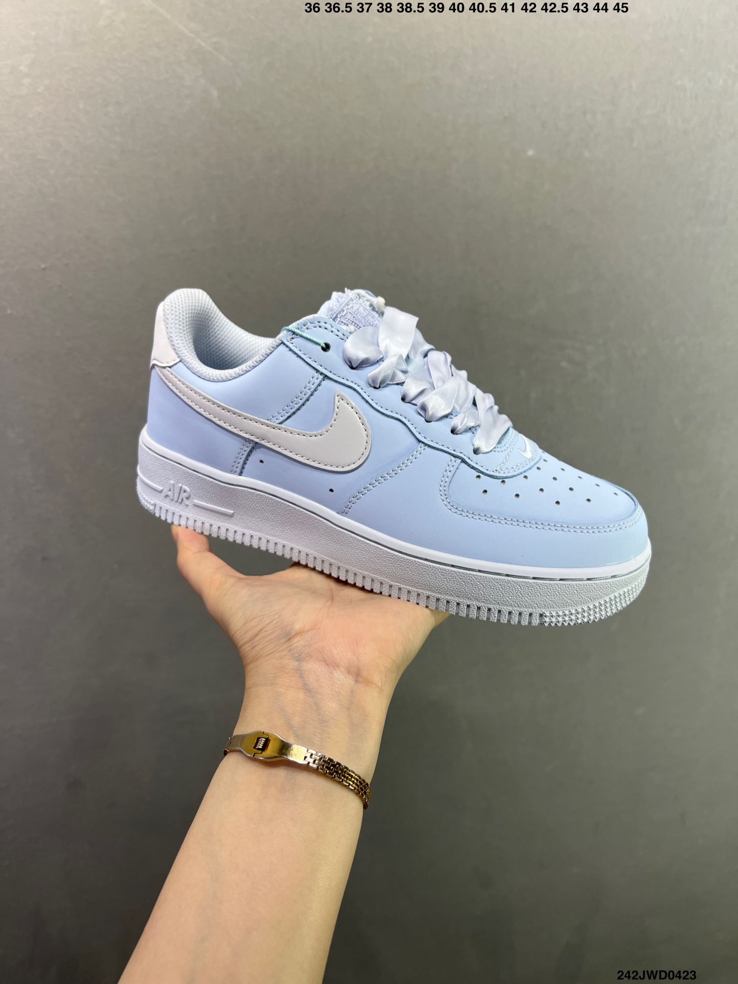 Nike Air Force 1 Low ’07 空军一号低帮休闲板鞋 HV2511-100 Nike Air Force 1 Low ’07 空军一号低帮休闲板鞋 HV2511-100
