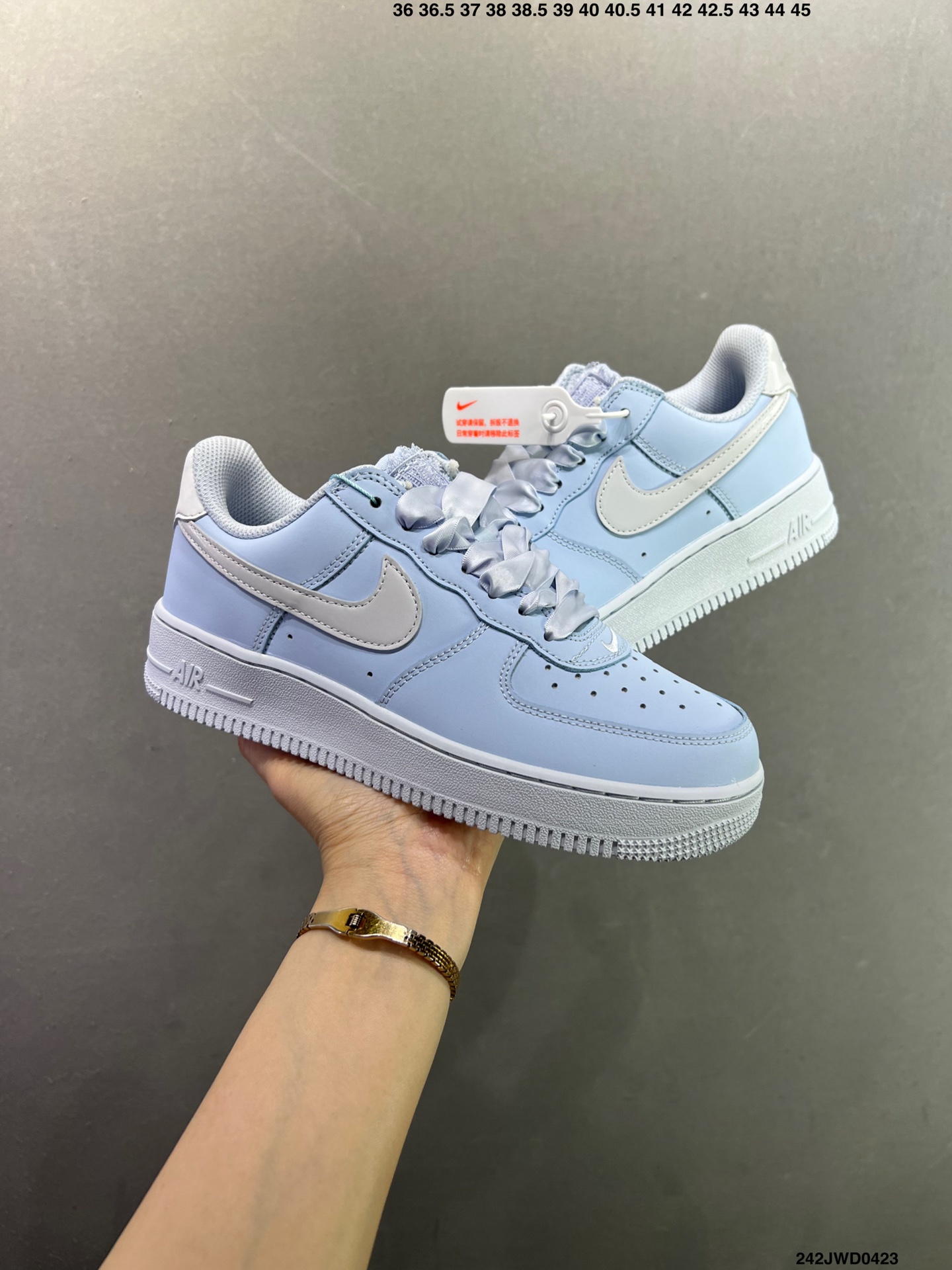 Nike Air Force 1 Low ’07 空军一号低帮休闲板鞋 HV2511-100 Nike Air Force 1 Low ’07 空军一号低帮休闲板鞋 HV2511-100