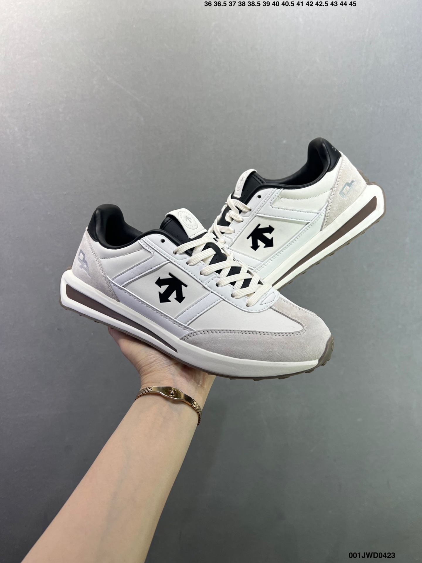 迪桑特DESCENTE EDGE COURT RETRO 复古轻质 耐磨低帮 生活休闲鞋 SP363LSN82 迪桑特DESCENTE EDGE COURT RETRO 复古轻质 耐磨低帮 生活休闲鞋 SP363LSN82