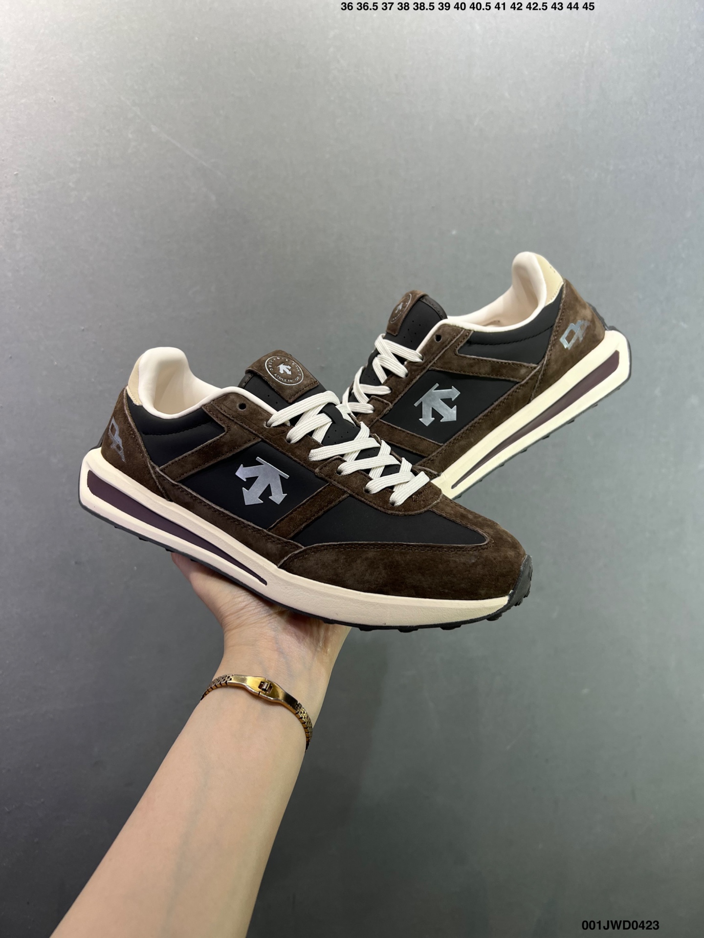 迪桑特DESCENTE EDGE COURT RETRO 复古轻质 耐磨低帮 生活休闲鞋 SP363LSN82 迪桑特DESCENTE EDGE COURT RETRO 复古轻质 耐磨低帮 生活休闲鞋 SP363LSN82