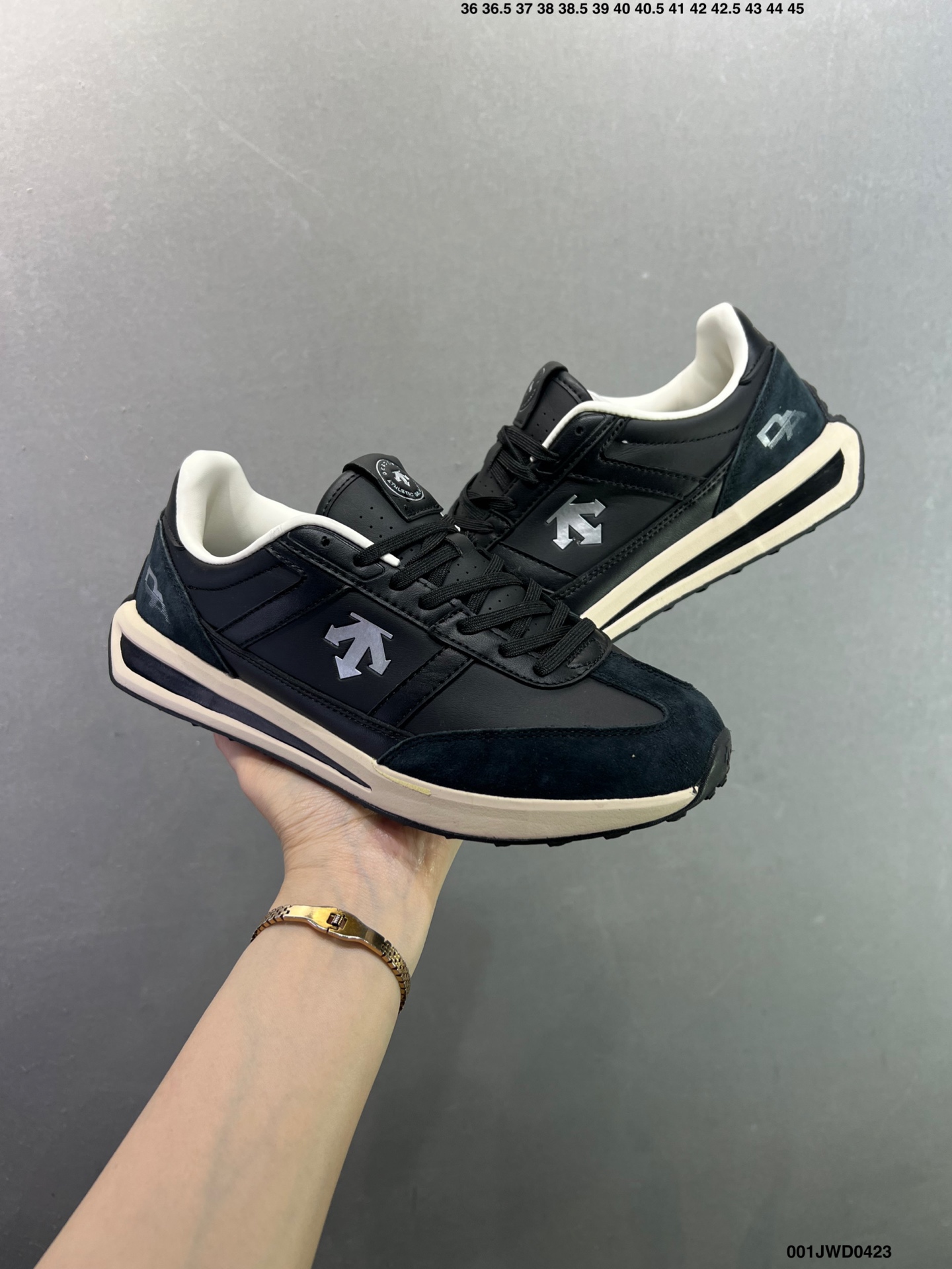 迪桑特DESCENTE EDGE COURT RETRO 复古轻质 耐磨低帮 生活休闲鞋 SP363LSN82 迪桑特DESCENTE EDGE COURT RETRO 复古轻质 耐磨低帮 生活休闲鞋 SP363LSN82