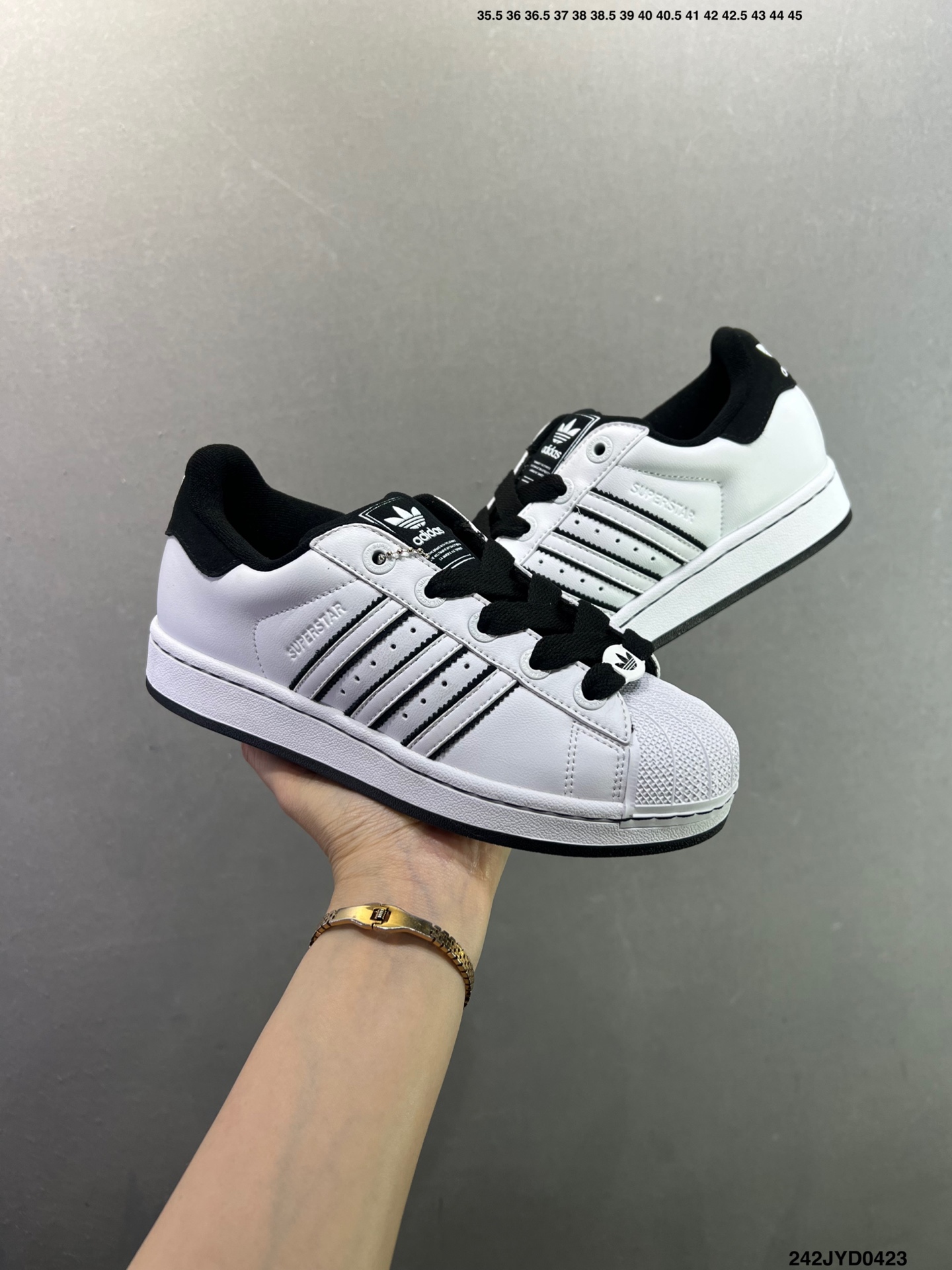 阿迪达斯/三叶草Adidas Originals Superstar”Christmas“经典贝壳头系列低帮百搭休闲运动板鞋D“皮革白紫” JS1373
