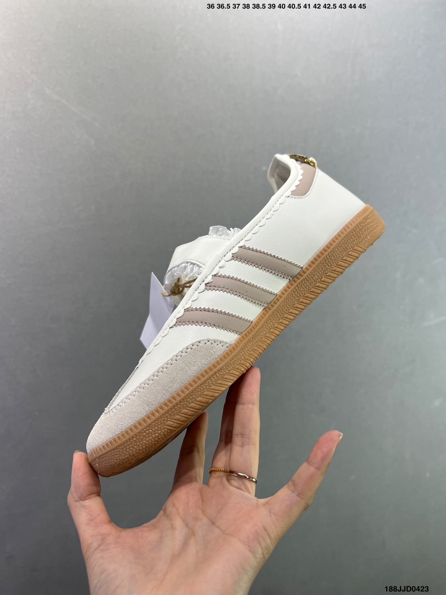 阿迪达斯Adidas Samba Jane 阿迪达斯 玛丽珍款 板鞋懒人一脚蹬运动鞋 KJ3969 阿迪达斯Adidas Samba Jane 阿迪达斯 玛丽珍款 板鞋懒人一脚蹬运动鞋 KJ3969