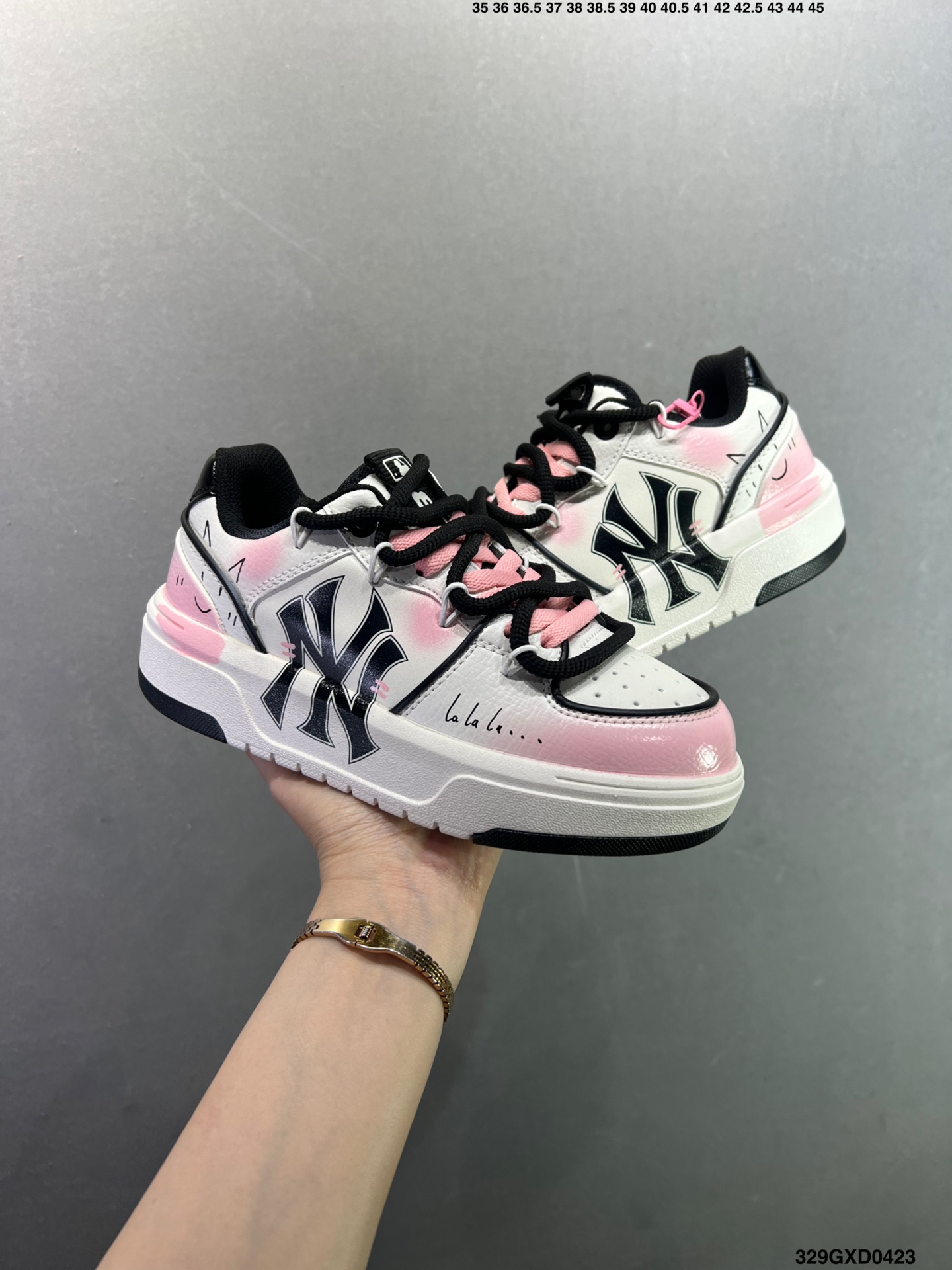 MLB NY 印花网红老爹鞋 涂鸦恶作剧 3ASXCA12N-Top High Quatity Cheap Sneakers Fashion Clothing Clothes Bags handbags Shoes of all Brand wholesale With The best Quality And Beautiful Price from China Factory Chinese suppliers wholesaler seller MLB NY 印花网红老爹鞋 涂鸦恶作剧 3ASXCA12N