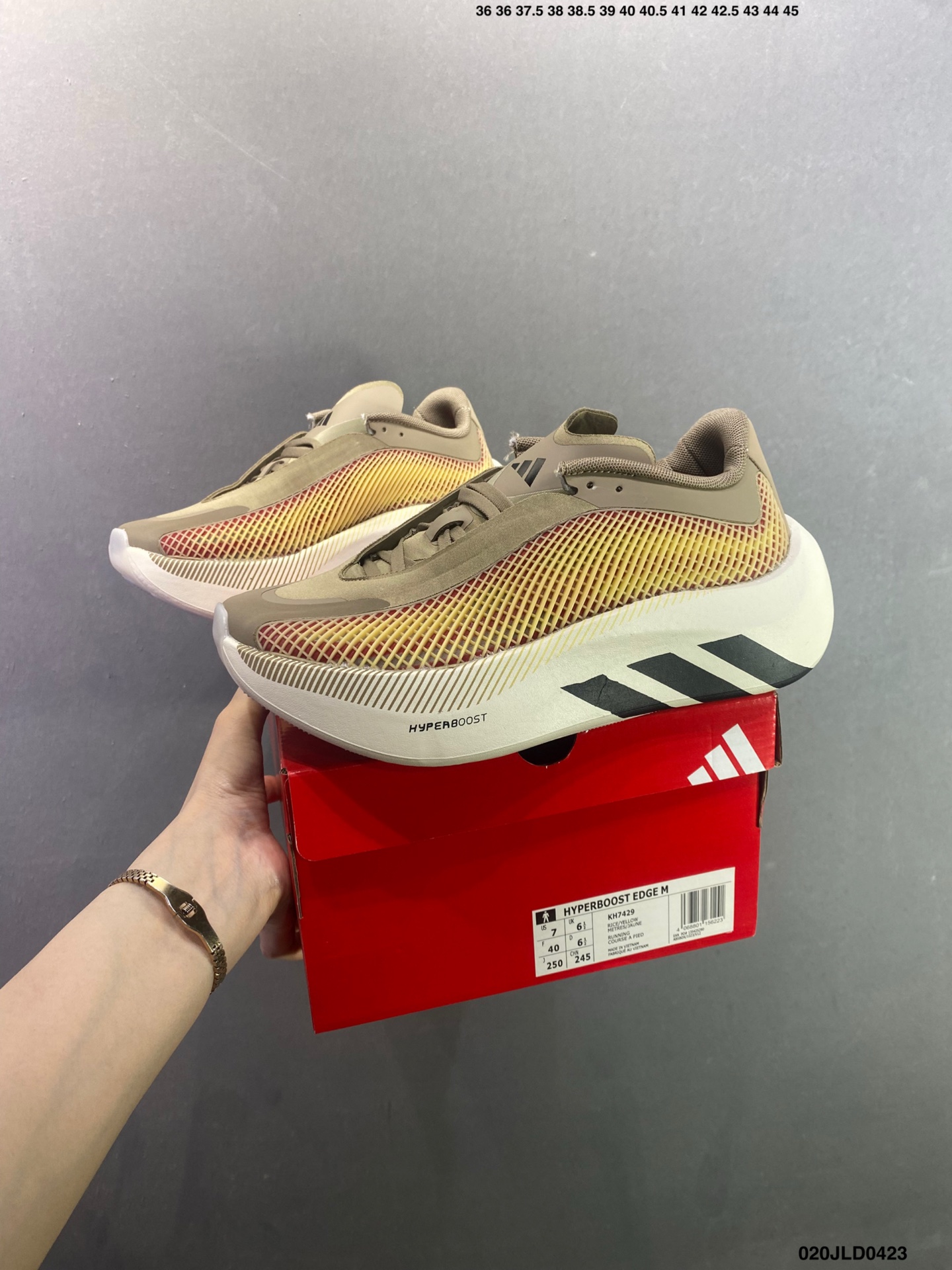 Adidas阿迪达斯HYPERBOOST EDGE耐磨减震运动跑步鞋 YBD039-Top High Quatity Cheap Sneakers Fashion Clothing Clothes Bags handbags Shoes of all Brand wholesale With The best Quality And Beautiful Price from China Factory Chinese suppliers wholesaler seller Adidas阿迪达斯HYPERBOOST EDGE耐磨减震运动跑步鞋 YBD039