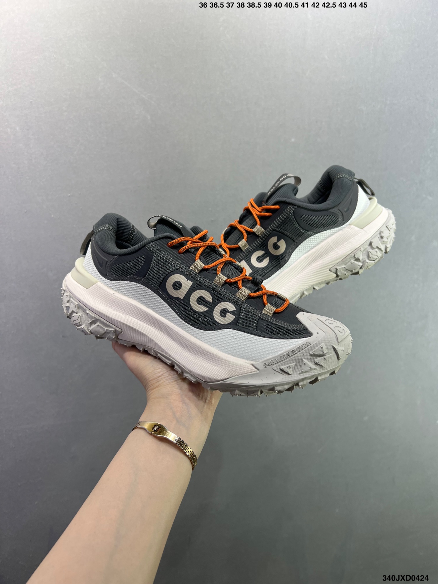 Nike ACG MOUNTAIN FLY 2 Low 机能风格 采用匠心设计 DV7903-002 Nike ACG MOUNTAIN FLY 2 Low 机能风格 采用匠心设计 DV7903-002