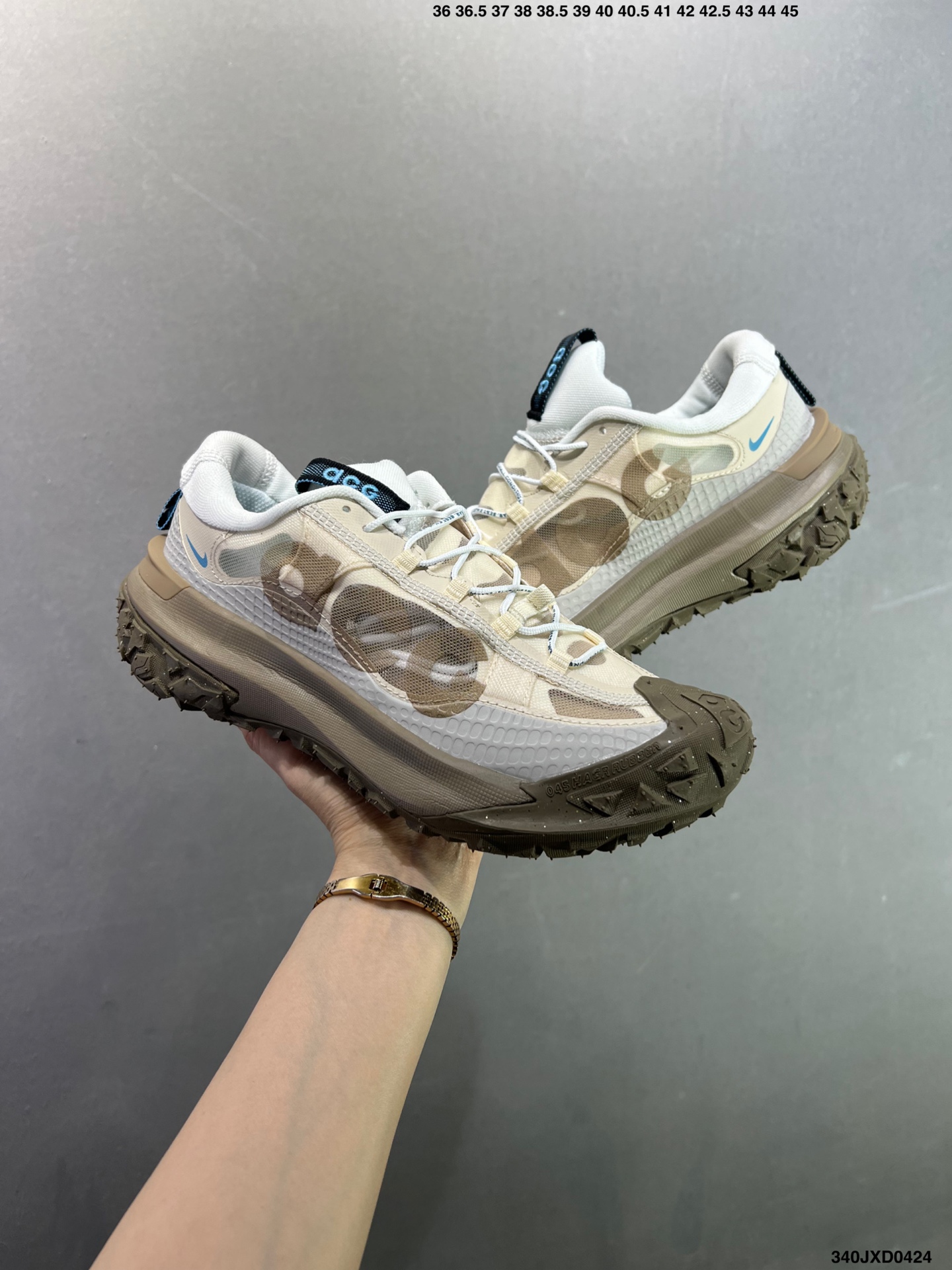 Nike ACG MOUNTAIN FLY 2 Low 机能风格 采用匠心设计 DV7903-002 Nike ACG MOUNTAIN FLY 2 Low 机能风格 采用匠心设计 DV7903-002