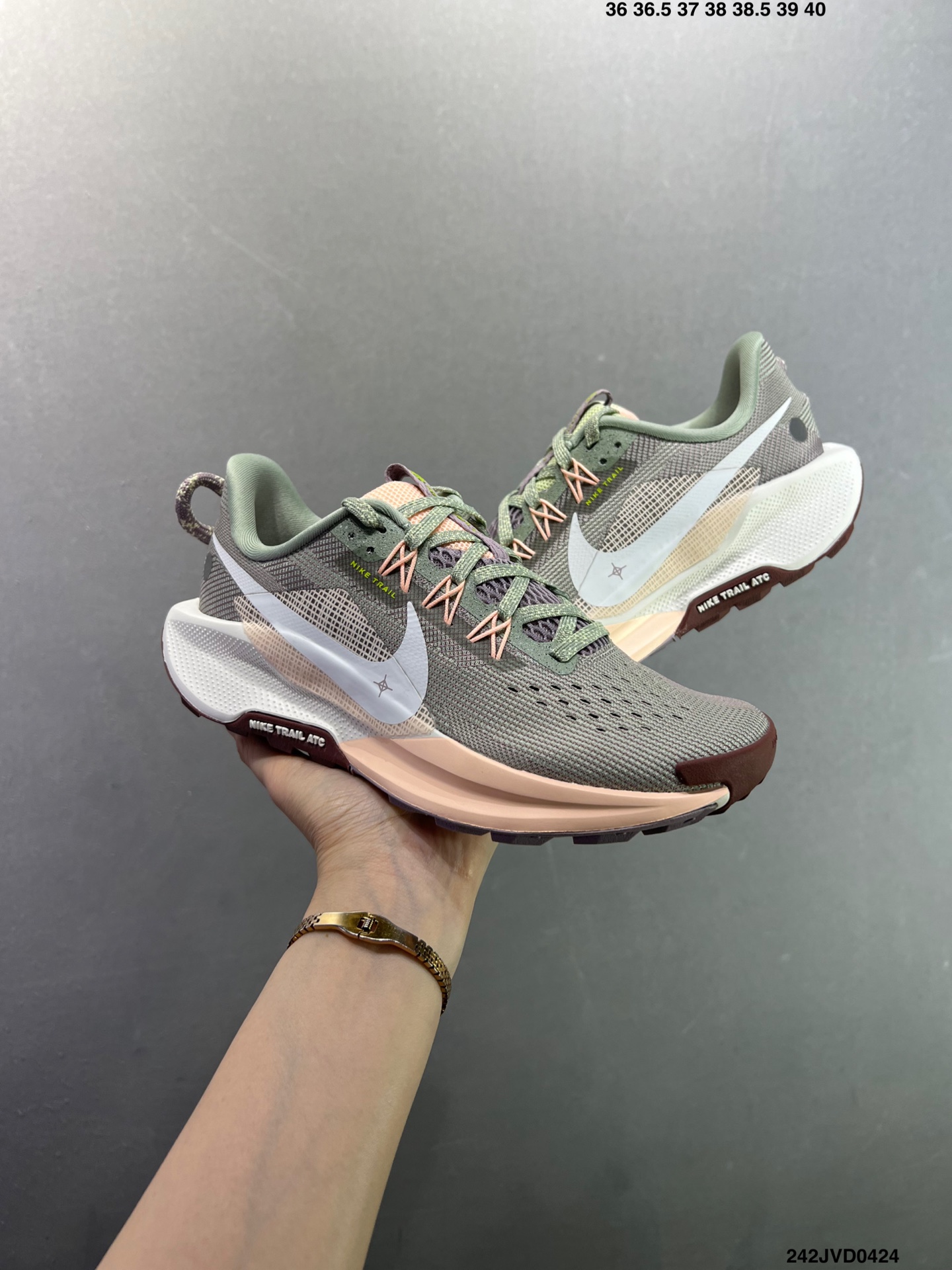 Nike Trail Atc 耐克 轻便缓震 越野跑步鞋 DV3865-300-Top High Quatity Cheap Sneakers Fashion Clothing Clothes Bags handbags Shoes of all Brand wholesale With The best Quality And Beautiful Price from China Factory Chinese suppliers wholesaler seller Nike Trail Atc 耐克 轻便缓震 越野跑步鞋 DV3865-300