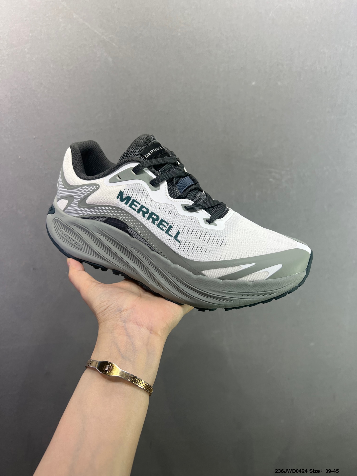 Merrell 迈乐Altra Lone Peak 9 百搭舒适轻便跑步鞋-Top High Quatity Cheap Sneakers Fashion Clothing Clothes Bags handbags Shoes of all Brand wholesale With The best Quality And Beautiful Price from China Factory Chinese suppliers wholesaler seller Merrell 迈乐Altra Lone Peak 9 百搭舒适轻便跑步鞋