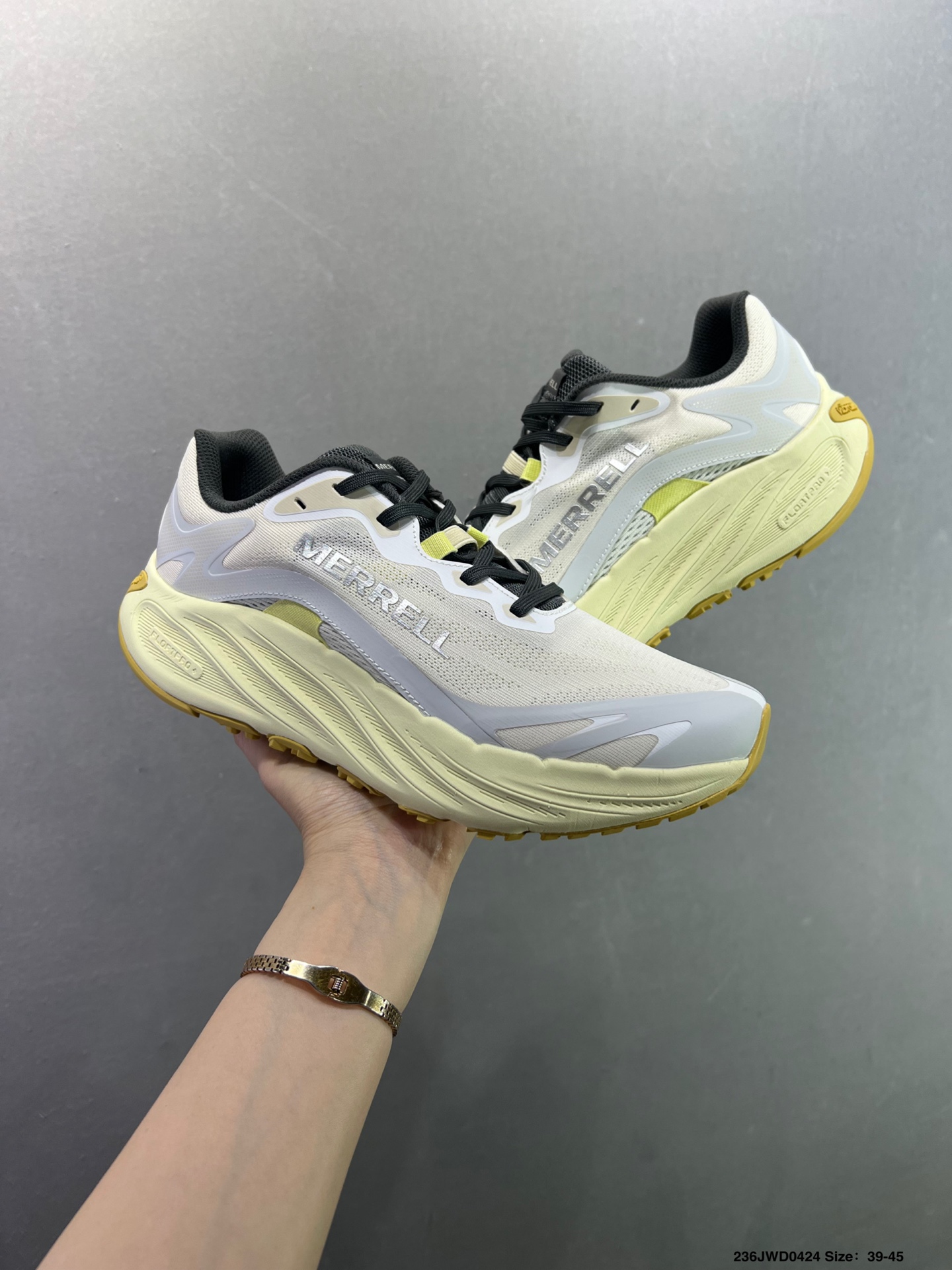 Merrell 迈乐Altra Lone Peak 9 百搭舒适轻便跑步鞋-Top High Quatity Cheap Sneakers Fashion Clothing Clothes Bags handbags Shoes of all Brand wholesale With The best Quality And Beautiful Price from China Factory Chinese suppliers wholesaler seller Merrell 迈乐Altra Lone Peak 9 百搭舒适轻便跑步鞋