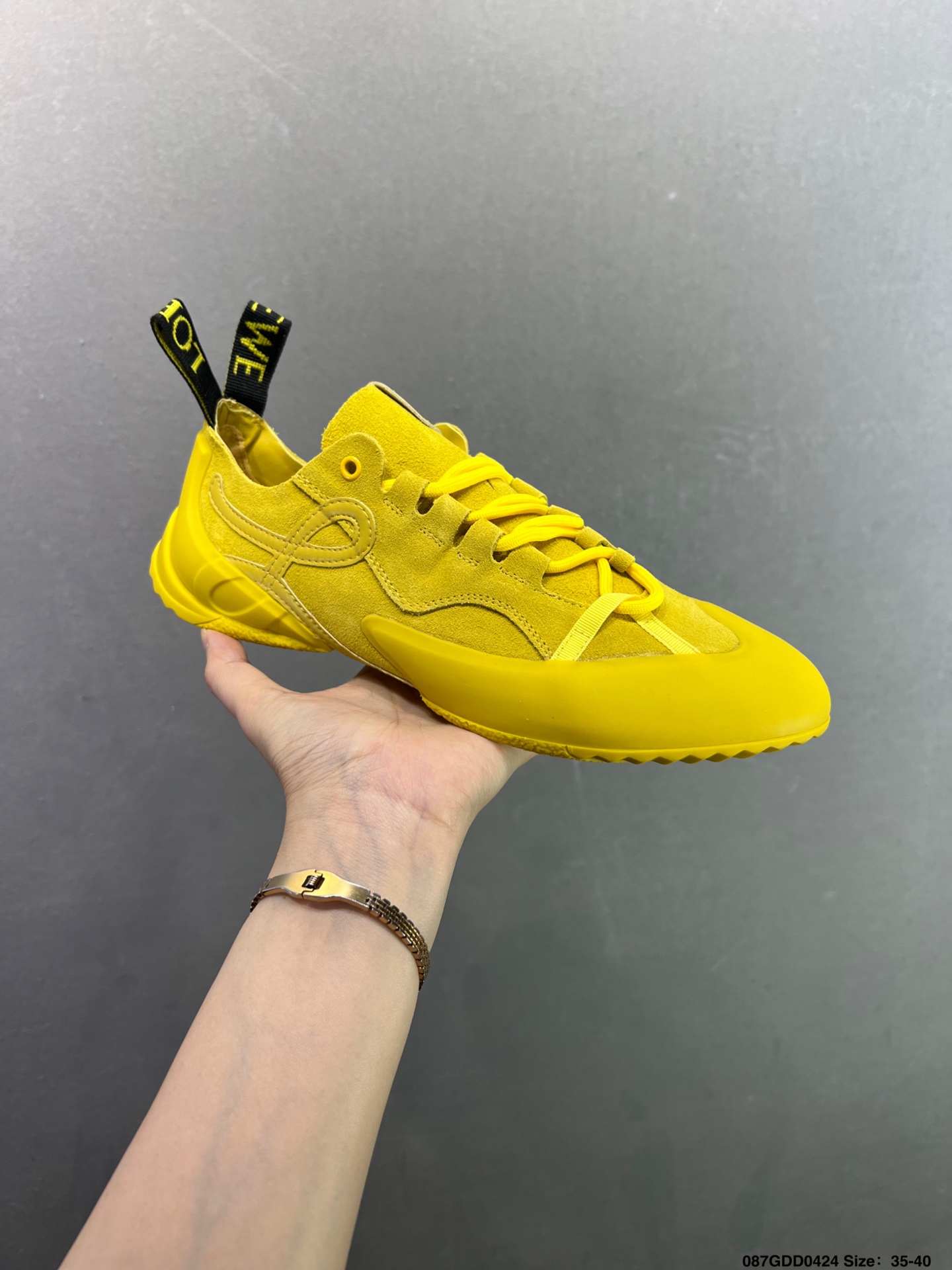 Loewe罗意威 Grip 麂皮 提花织带 圆头系带 低帮休闲鞋 轻便且灵活的鞋底-Top High Quatity Cheap Sneakers Fashion Clothing Clothes Bags handbags Shoes of all Brand wholesale With The best Quality And Beautiful Price from China Factory Chinese suppliers wholesaler seller Loewe罗意威 Grip 麂皮 提花织带 圆头系带 低帮休闲鞋 轻便且灵活的鞋底