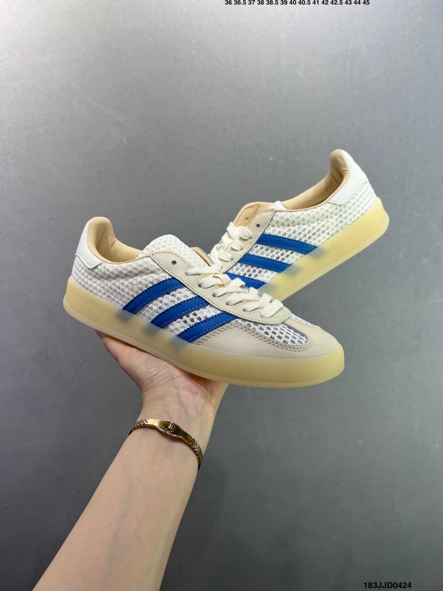 阿迪达斯Adidas Originals Gazelle Indoor 三叶草复古防滑耐磨低帮板鞋 HQ8717-Top High Quatity Cheap Sneakers Fashion Clothing Clothes Bags handbags Shoes of all Brand wholesale With The best Quality And Beautiful Price from China Factory Chinese suppliers wholesaler seller 阿迪达斯Adidas Originals Gazelle Indoor 三叶草复古防滑耐磨低帮板鞋 HQ8717