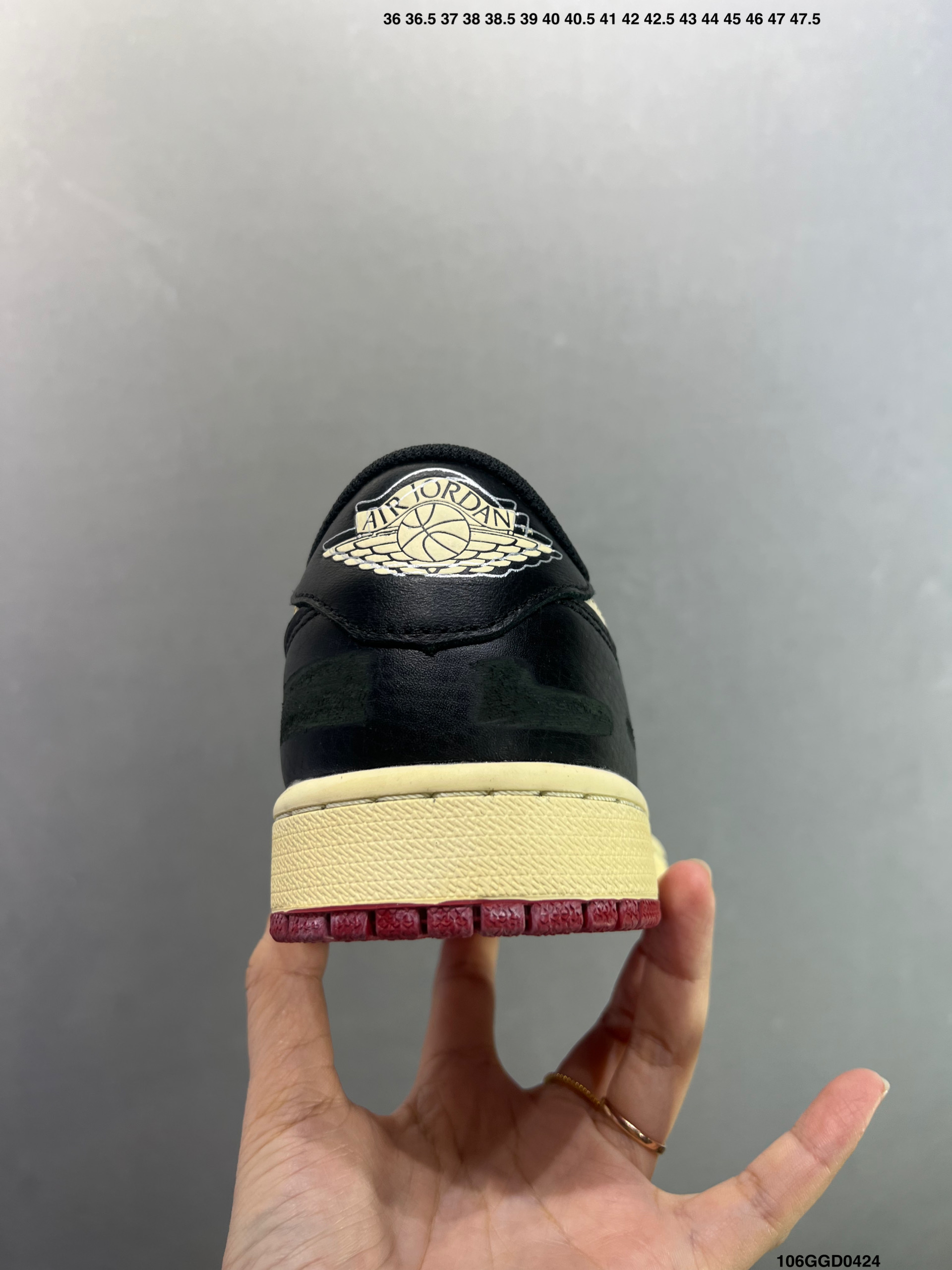 Air Jordan AJ1 Retro Low 低帮 灰黑白外贸特供 IB8958-001-Top High Quatity Cheap Sneakers Fashion Clothing Clothes Bags handbags Shoes of all Brand wholesale With The best Quality And Beautiful Price from China Factory Chinese suppliers wholesaler seller Air Jordan AJ1 Retro Low 低帮 灰黑白外贸特供 IB8958-001