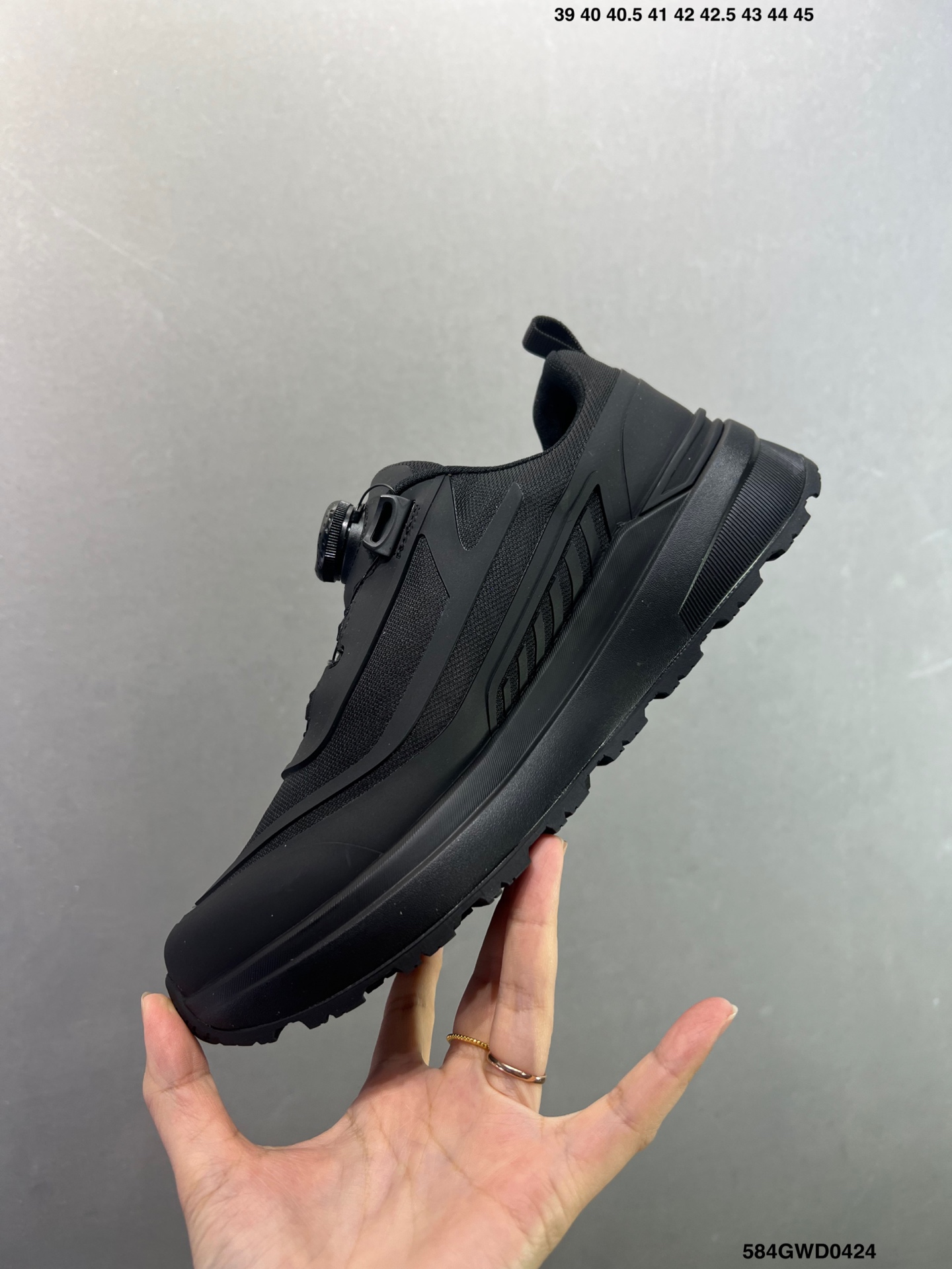 迪桑特DESCENTE EDGE COURT RETRO 复古轻质 耐磨低帮 生活休闲鞋 SP383LSN82 迪桑特DESCENTE EDGE COURT RETRO 复古轻质 耐磨低帮 生活休闲鞋 SP383LSN82