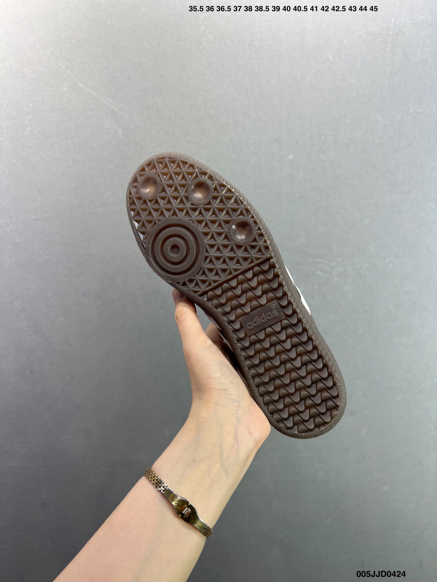 Adidas三叶草SAMBA 休闲板鞋 HQ5160-Top High Quatity Cheap Sneakers Fashion Clothing Clothes Bags handbags Shoes of all Brand wholesale With The best Quality And Beautiful Price from China Factory Chinese suppliers wholesaler seller Adidas三叶草SAMBA 休闲板鞋 HQ5160