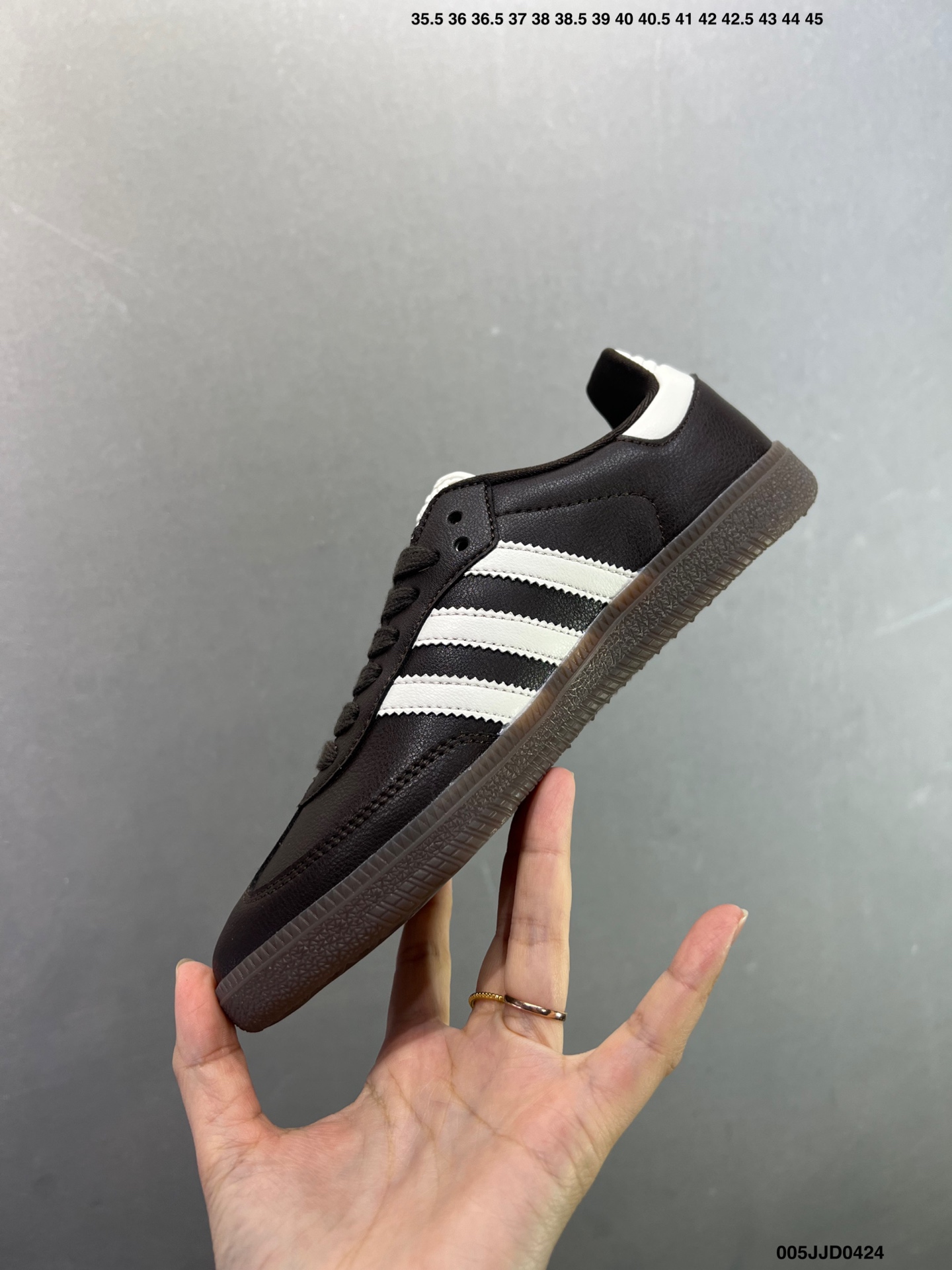 Adidas三叶草SAMBA 休闲板鞋 HQ5160-Top High Quatity Cheap Sneakers Fashion Clothing Clothes Bags handbags Shoes of all Brand wholesale With The best Quality And Beautiful Price from China Factory Chinese suppliers wholesaler seller Adidas三叶草SAMBA 休闲板鞋 HQ5160