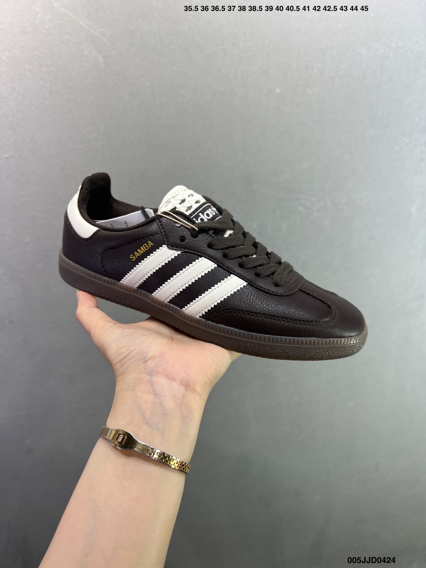 Adidas三叶草SAMBA 休闲板鞋 HQ5160-Top High Quatity Cheap Sneakers Fashion Clothing Clothes Bags handbags Shoes of all Brand wholesale With The best Quality And Beautiful Price from China Factory Chinese suppliers wholesaler seller Adidas三叶草SAMBA 休闲板鞋 HQ5160