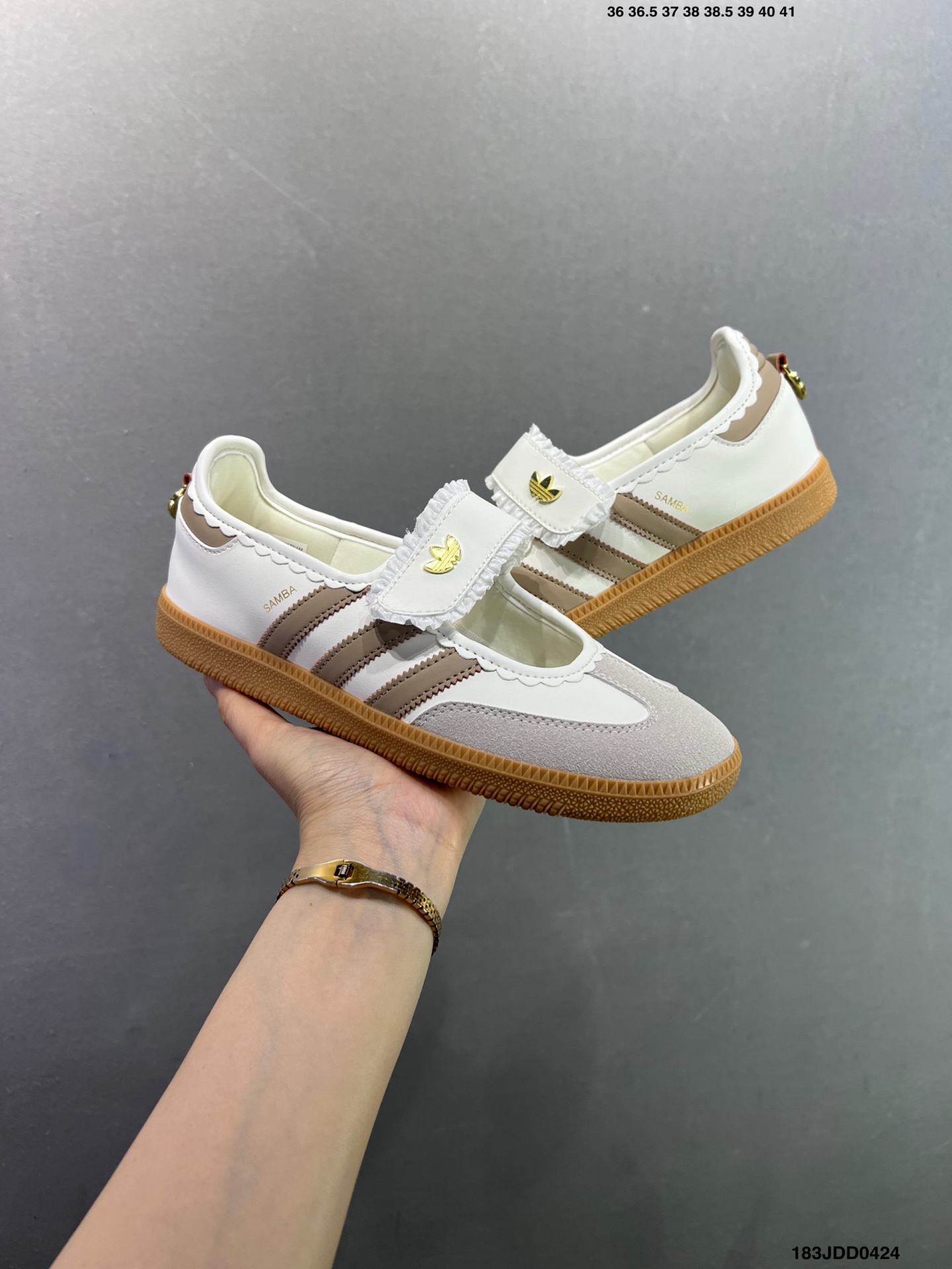 Adidas Samba Janes阿迪达斯玛丽珍款玫瑰金板鞋懒人一脚蹬运动鞋 KH6230 Adidas Samba Janes阿迪达斯玛丽珍款玫瑰金板鞋懒人一脚蹬运动鞋 KH6230