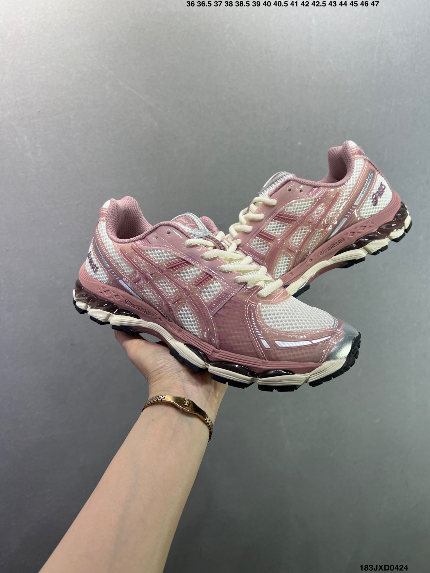 Asics Gel-Kayano 12.1 版本 亚瑟士运动休闲透气专业跑鞋 1203A555-101