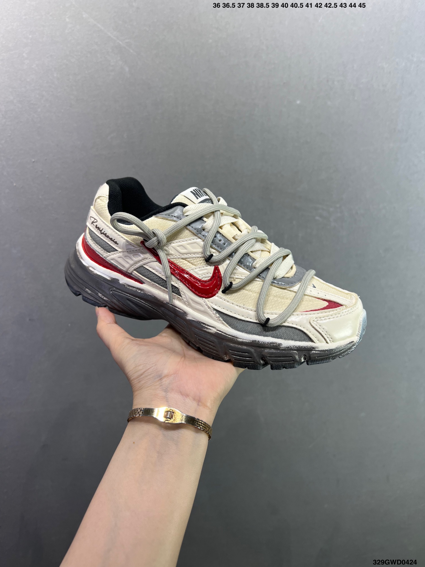 NIKE INITIAOR创始者系列复古休闲运动舒适跑鞋 394055-100-Top High Quatity Cheap Sneakers Fashion Clothing Clothes Bags handbags Shoes of all Brand wholesale With The best Quality And Beautiful Price from China Factory Chinese suppliers wholesaler seller NIKE INITIAOR创始者系列复古休闲运动舒适跑鞋 394055-100