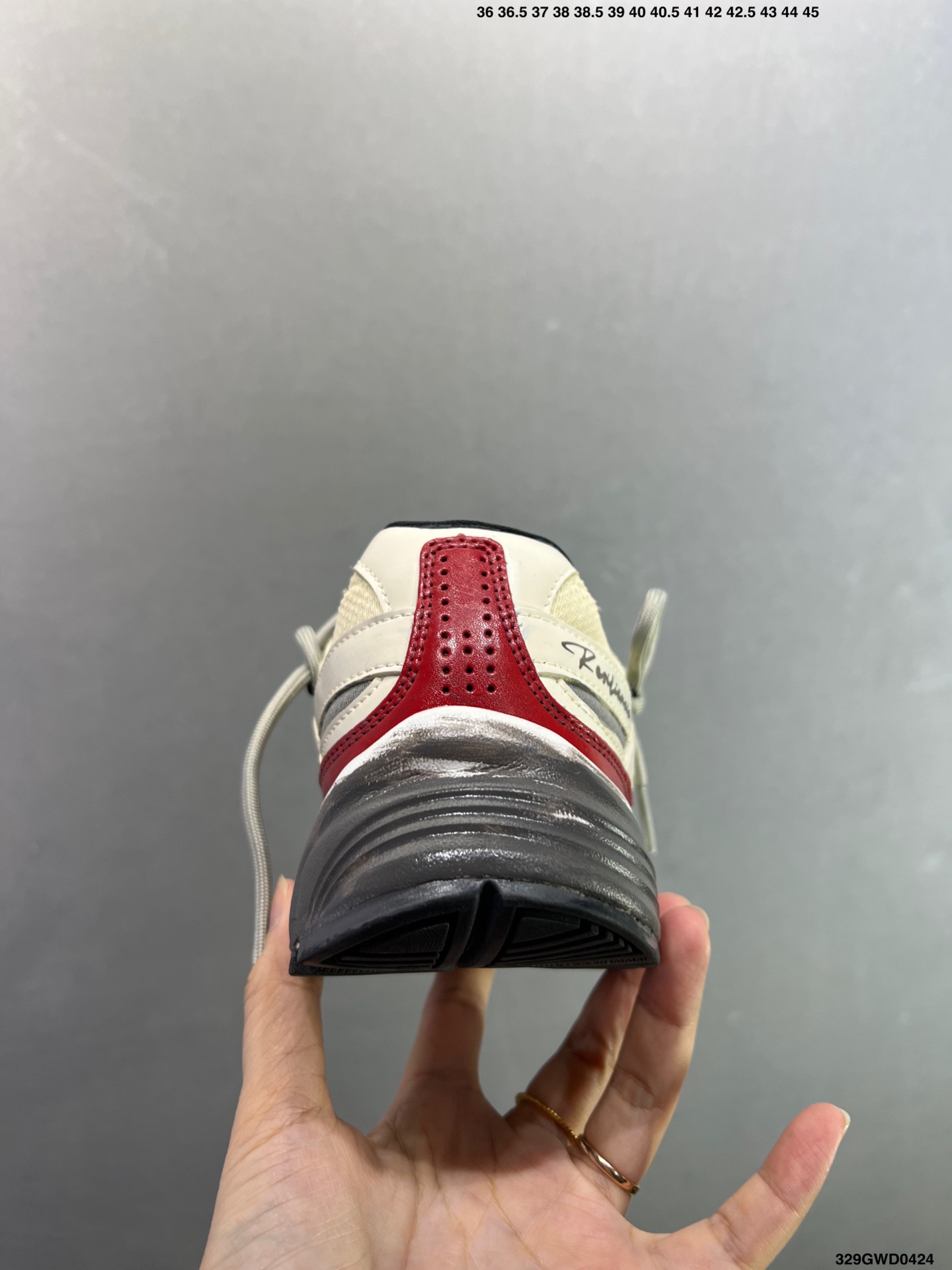 NIKE INITIAOR创始者系列复古休闲运动舒适跑鞋 394055-100-Top High Quatity Cheap Sneakers Fashion Clothing Clothes Bags handbags Shoes of all Brand wholesale With The best Quality And Beautiful Price from China Factory Chinese suppliers wholesaler seller NIKE INITIAOR创始者系列复古休闲运动舒适跑鞋 394055-100