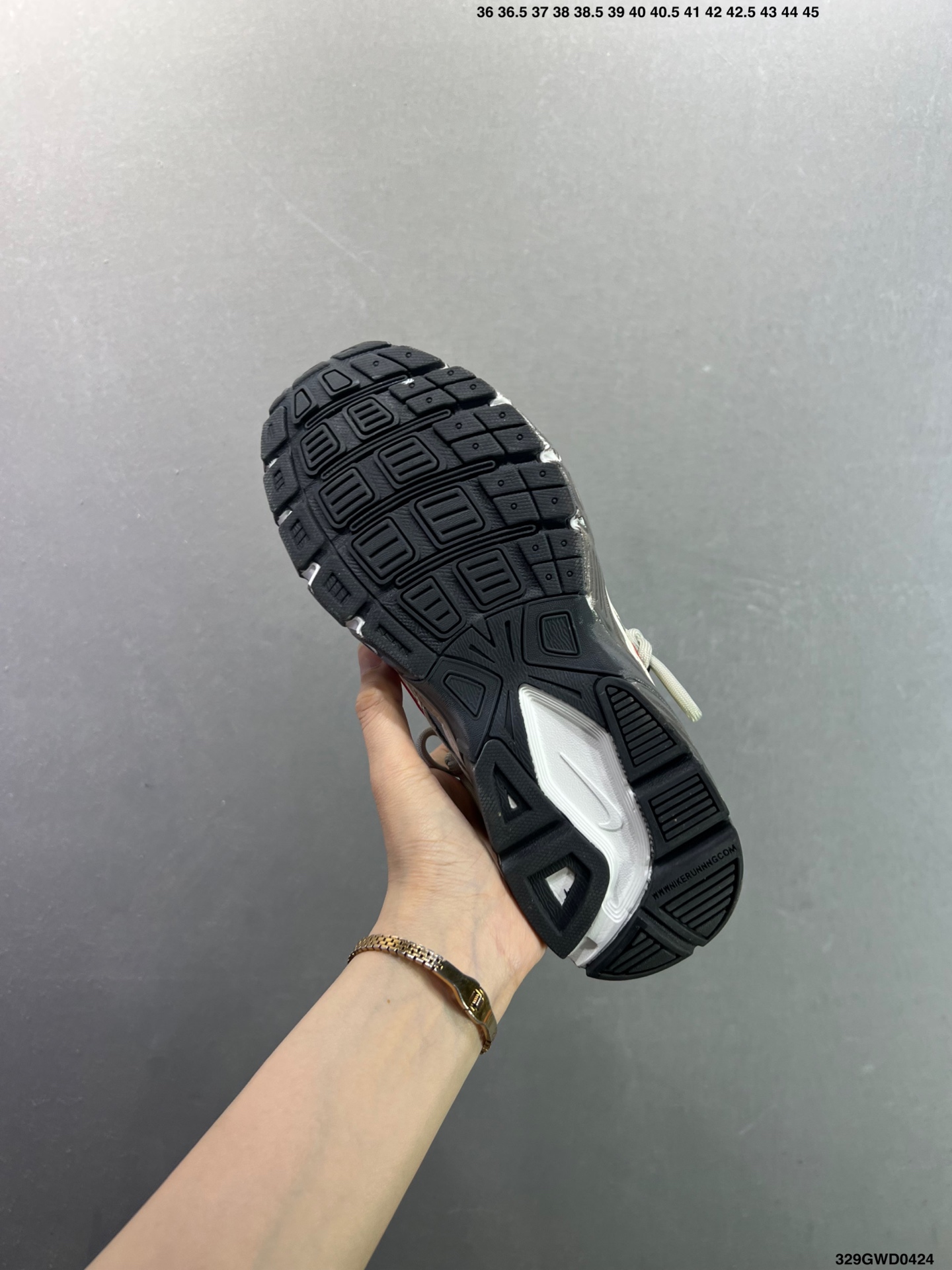 NIKE INITIAOR创始者系列复古休闲运动舒适跑鞋 394055-100-Top High Quatity Cheap Sneakers Fashion Clothing Clothes Bags handbags Shoes of all Brand wholesale With The best Quality And Beautiful Price from China Factory Chinese suppliers wholesaler seller NIKE INITIAOR创始者系列复古休闲运动舒适跑鞋 394055-100