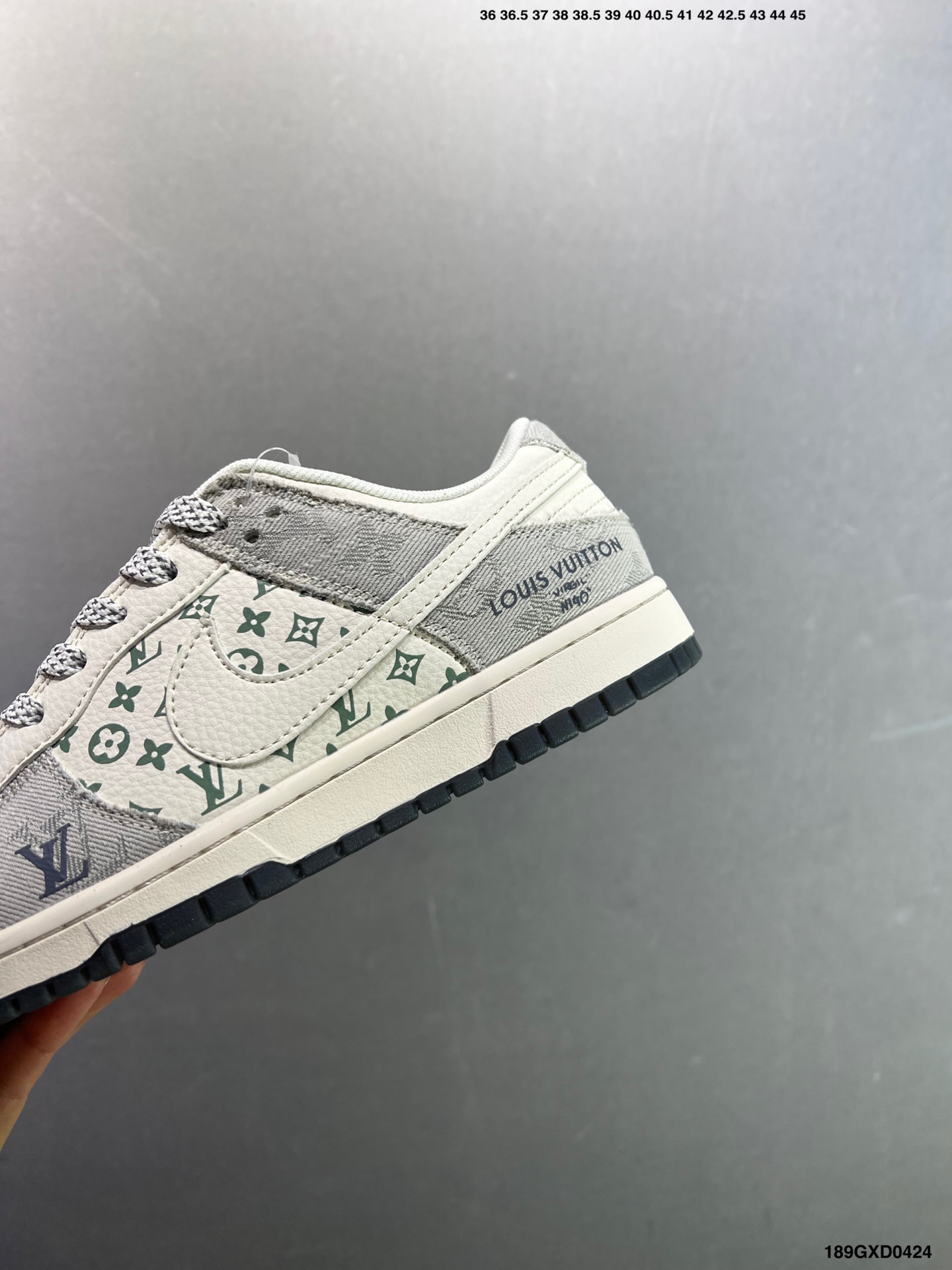 Nike Dunk Low Retro ‘DIY高端定制’耐克 低帮休闲运动板鞋 JP1678-007-Top High Quatity Cheap Sneakers Fashion Clothing Clothes Bags handbags Shoes of all Brand wholesale With The best Quality And Beautiful Price from China Factory Chinese suppliers wholesaler seller Nike Dunk Low Retro ‘DIY高端定制’耐克 低帮休闲运动板鞋 JP1678-007