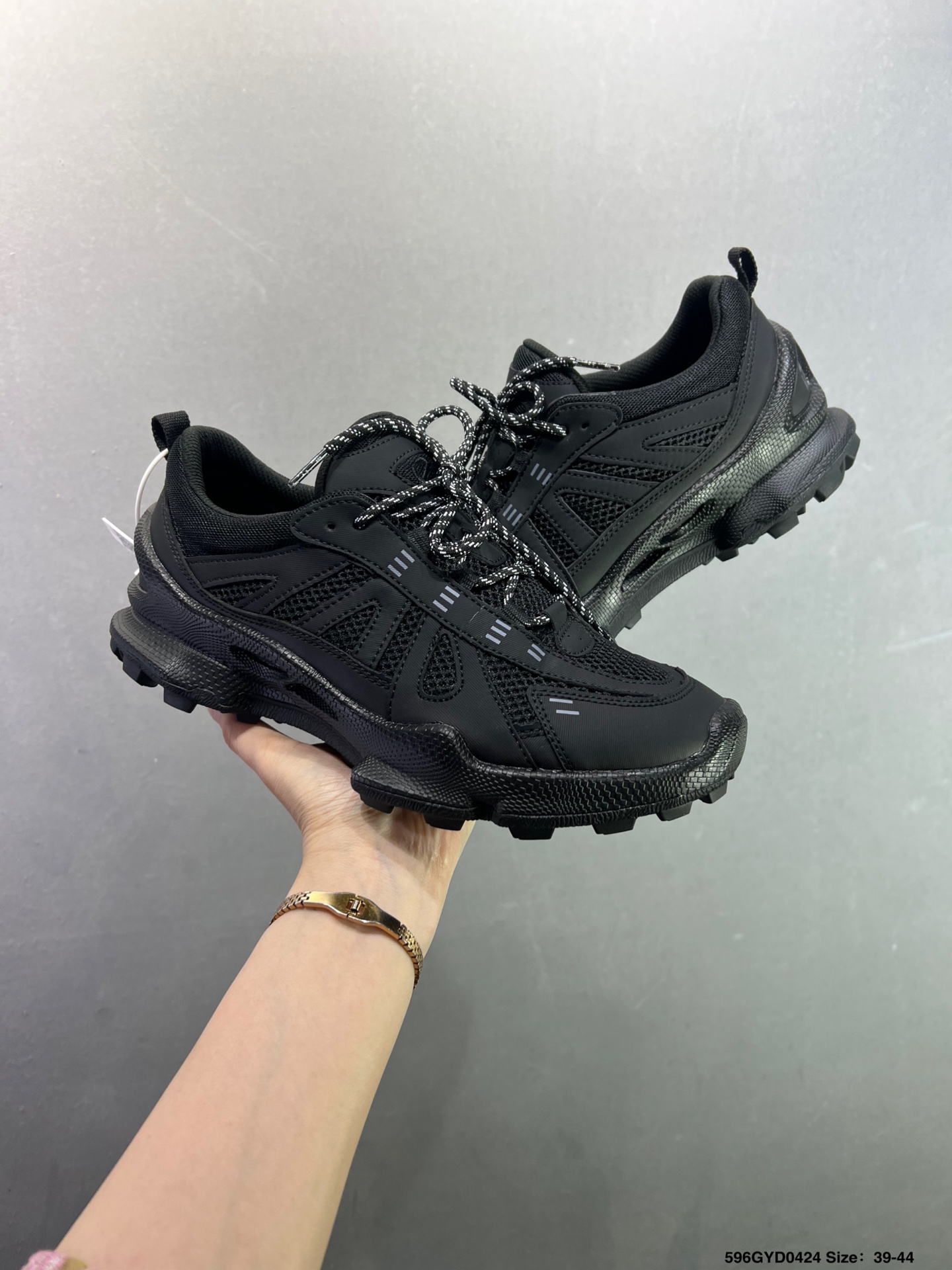 ECCO爱步登山鞋男款 舒适户外运动越野跑鞋健步BIOMC踪迹系列-Top High Quatity Cheap Sneakers Fashion Clothing Clothes Bags handbags Shoes of all Brand wholesale With The best Quality And Beautiful Price from China Factory Chinese suppliers wholesaler seller ECCO爱步登山鞋男款 舒适户外运动越野跑鞋健步BIOMC踪迹系列