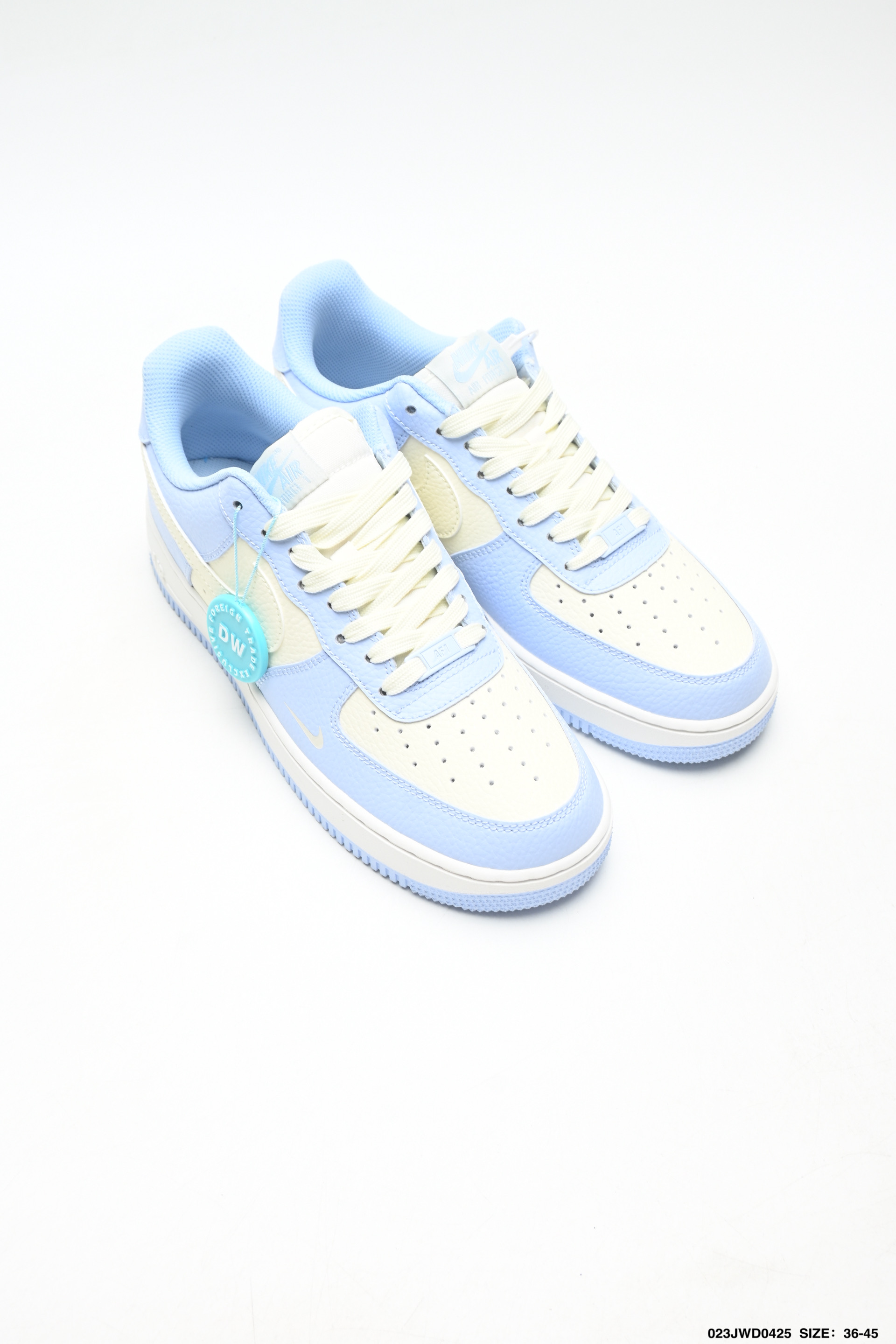 NIKE AIR FORCE 1‘07 IV3222-400 NIKE AIR FORCE 1‘07 IV3222-400