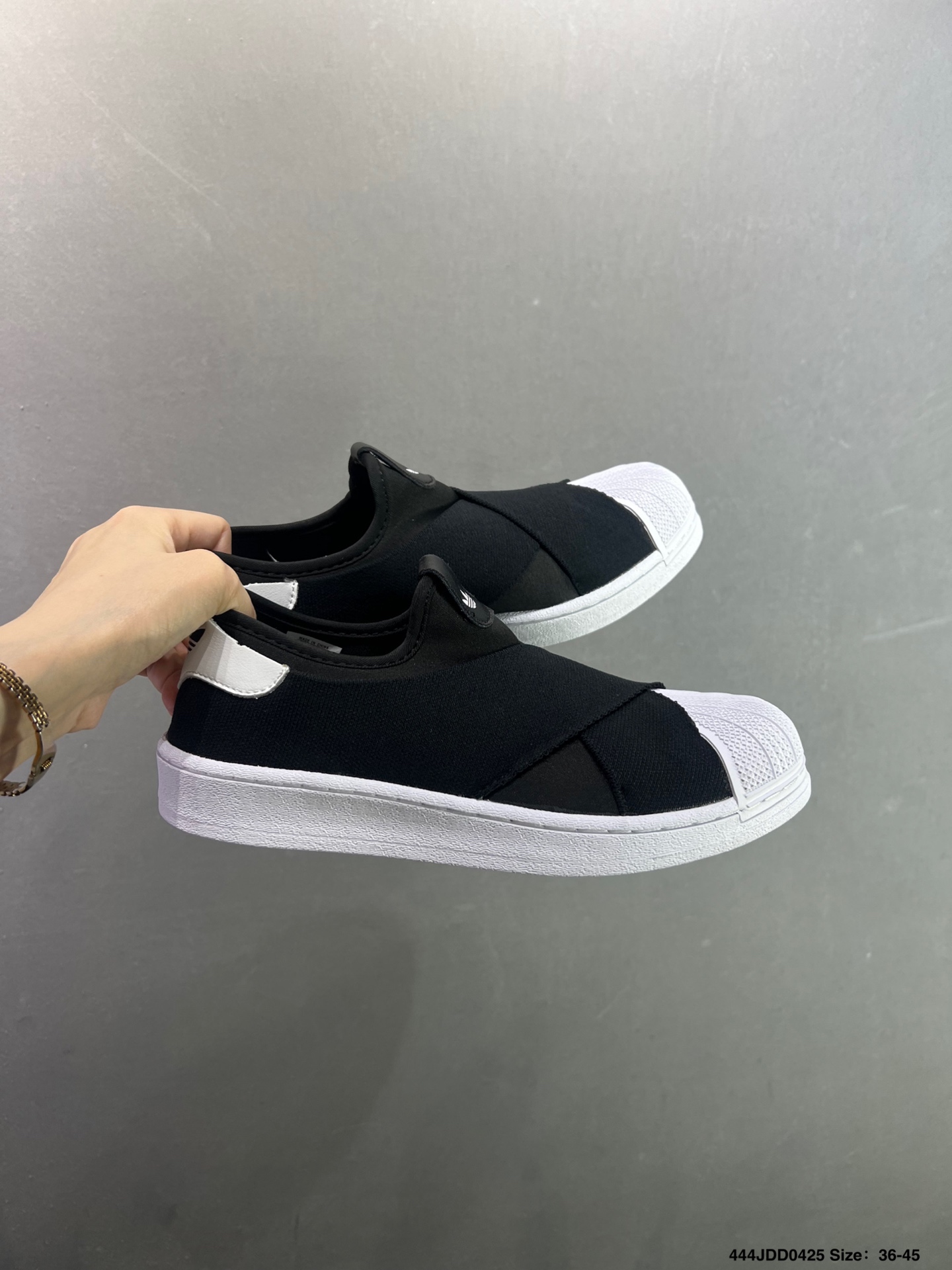 阿迪达斯Adidas Originals Superstar 2 X Slip-On 贝壳头系列 低帮经典百搭休闲运动板鞋 KH8210-Top High Quatity Cheap Sneakers Fashion Clothing Clothes Bags handbags Shoes of all Brand wholesale With The best Quality And Beautiful Price from China Factory Chinese suppliers wholesaler seller 阿迪达斯Adidas Originals Superstar 2 X Slip-On 贝壳头系列 低帮经典百搭休闲运动板鞋 KH8210