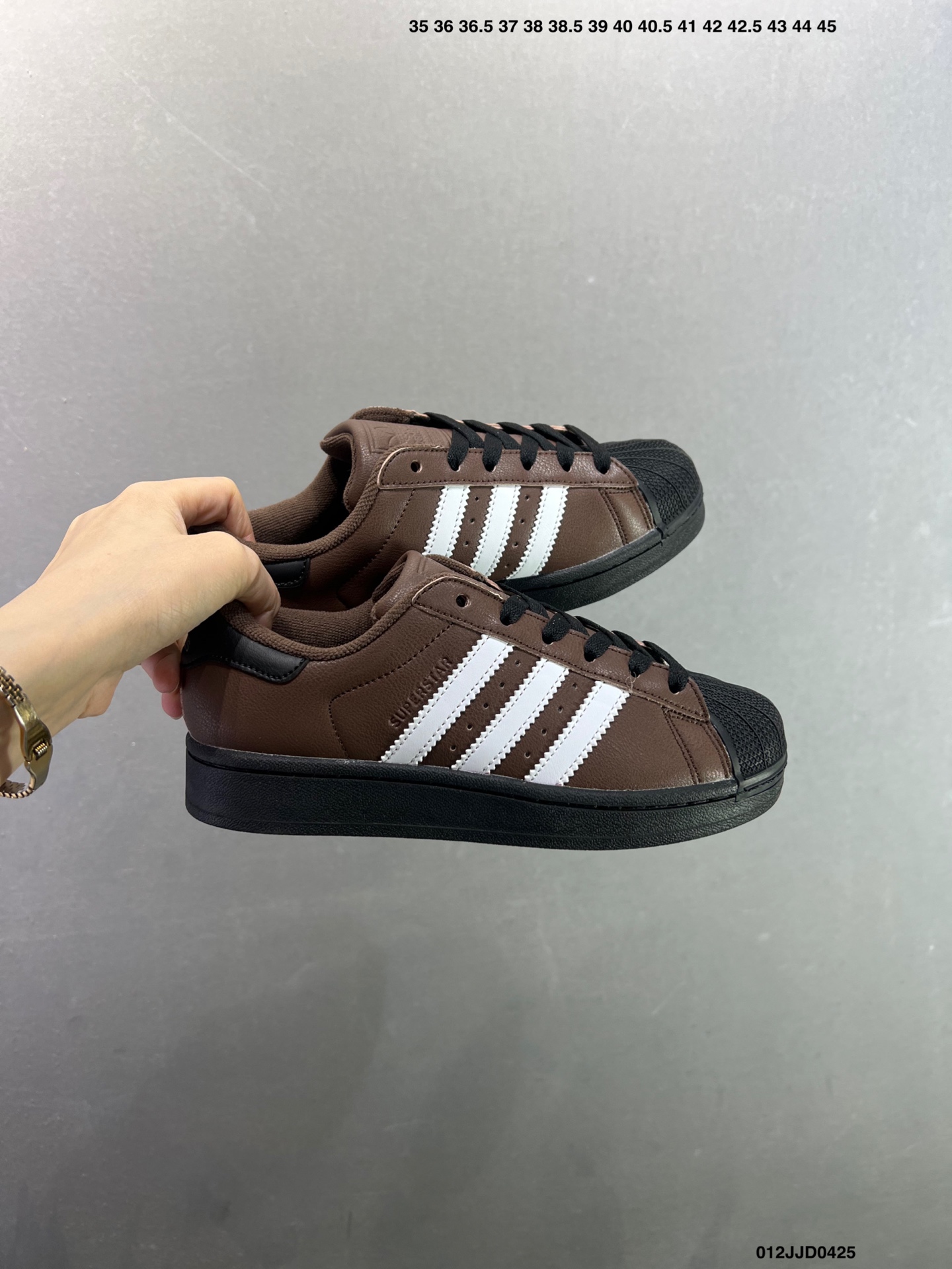 阿迪达斯/三叶草Adidas Originals Superstar II 经典贝壳头系列低帮百搭休闲运动板鞋 JH9977-Top High Quatity Cheap Sneakers Fashion Clothing Clothes Bags handbags Shoes of all Brand wholesale With The best Quality And Beautiful Price from China Factory Chinese suppliers wholesaler seller 阿迪达斯/三叶草Adidas Originals Superstar II 经典贝壳头系列低帮百搭休闲运动板鞋 JH9977