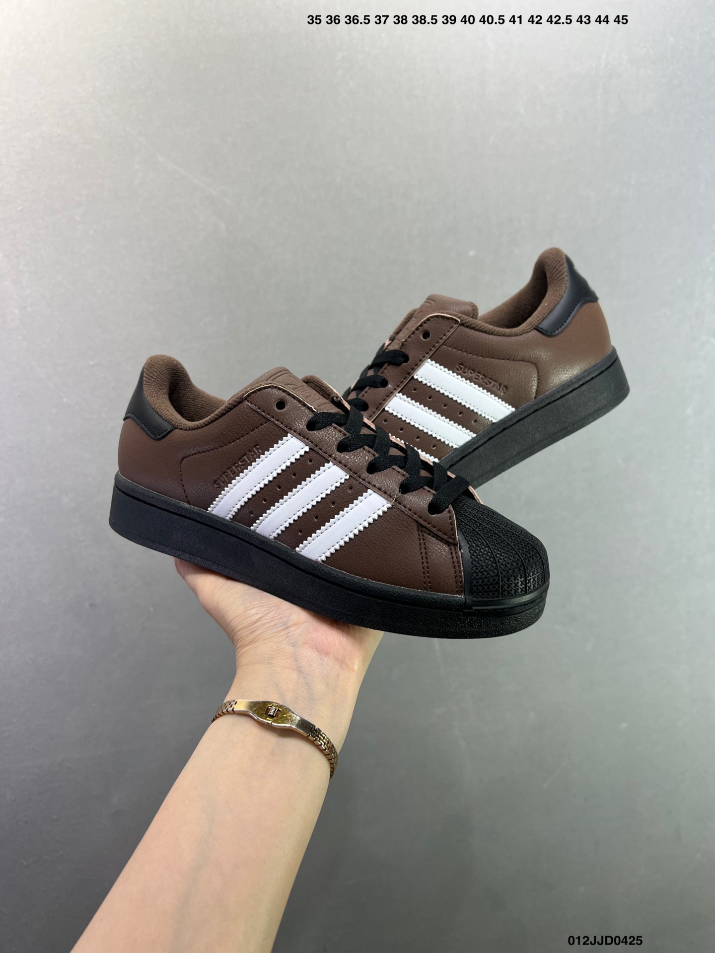 阿迪达斯/三叶草Adidas Originals Superstar II 经典贝壳头系列低帮百搭休闲运动板鞋 JH9977-Top High Quatity Cheap Sneakers Fashion Clothing Clothes Bags handbags Shoes of all Brand wholesale With The best Quality And Beautiful Price from China Factory Chinese suppliers wholesaler seller 阿迪达斯/三叶草Adidas Originals Superstar II 经典贝壳头系列低帮百搭休闲运动板鞋 JH9977
