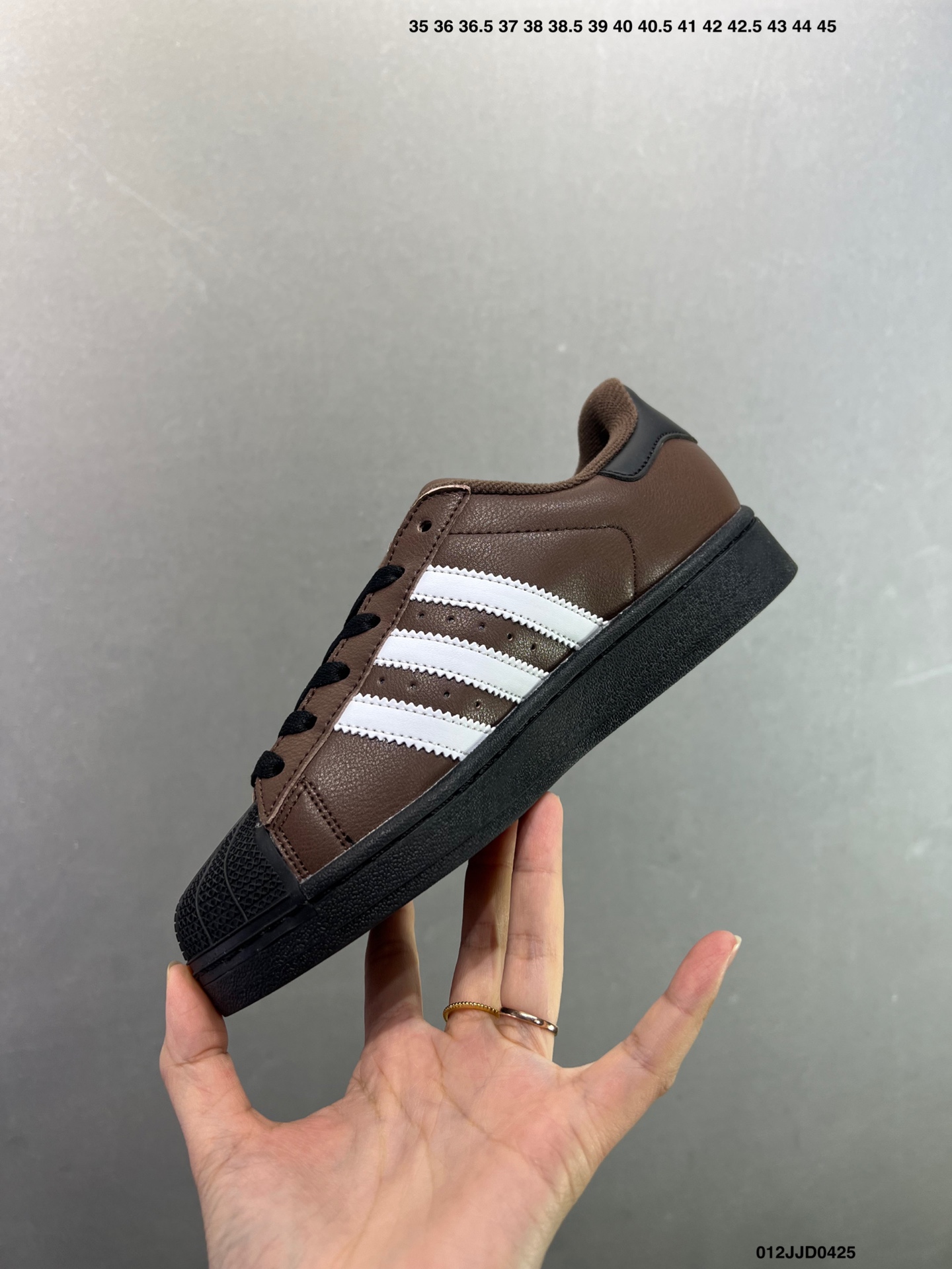 阿迪达斯/三叶草Adidas Originals Superstar II 经典贝壳头系列低帮百搭休闲运动板鞋 JH9977-Top High Quatity Cheap Sneakers Fashion Clothing Clothes Bags handbags Shoes of all Brand wholesale With The best Quality And Beautiful Price from China Factory Chinese suppliers wholesaler seller 阿迪达斯/三叶草Adidas Originals Superstar II 经典贝壳头系列低帮百搭休闲运动板鞋 JH9977